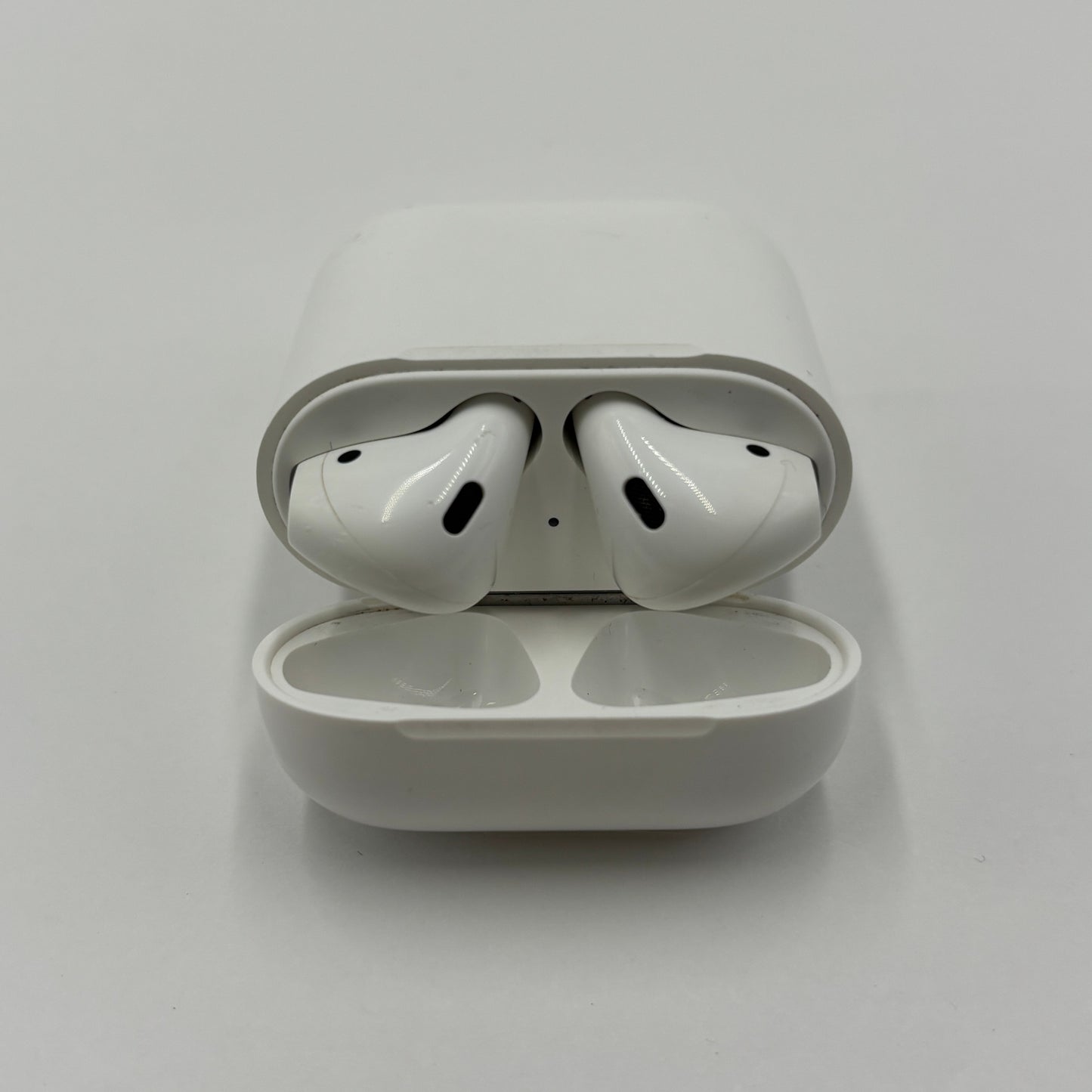 Apple AirPods 第二世代 A2031 ワイヤレスイヤホン【C5507-C】