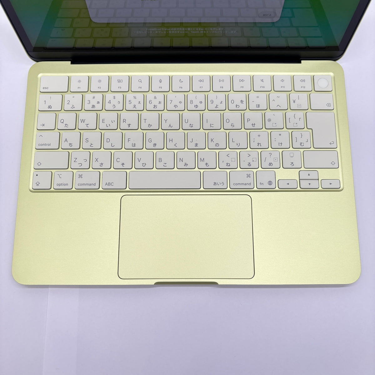 美品 Apple MacBook NEO MHFE4J/A 13インチ 8GB 512GB シトラス バッテリー最大容量100%【C9269-80】