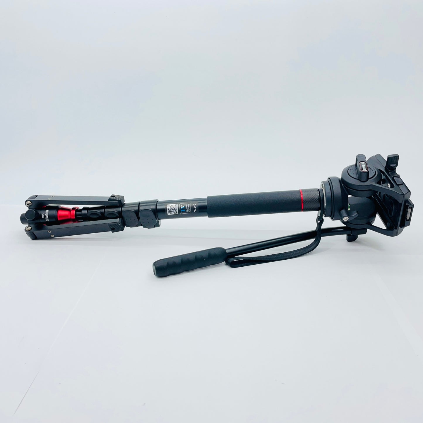 美品 NEEWER プロカメラ一脚 フィート付き 179cm GM76 伸縮自在アルミニウム一脚【C4370-120】