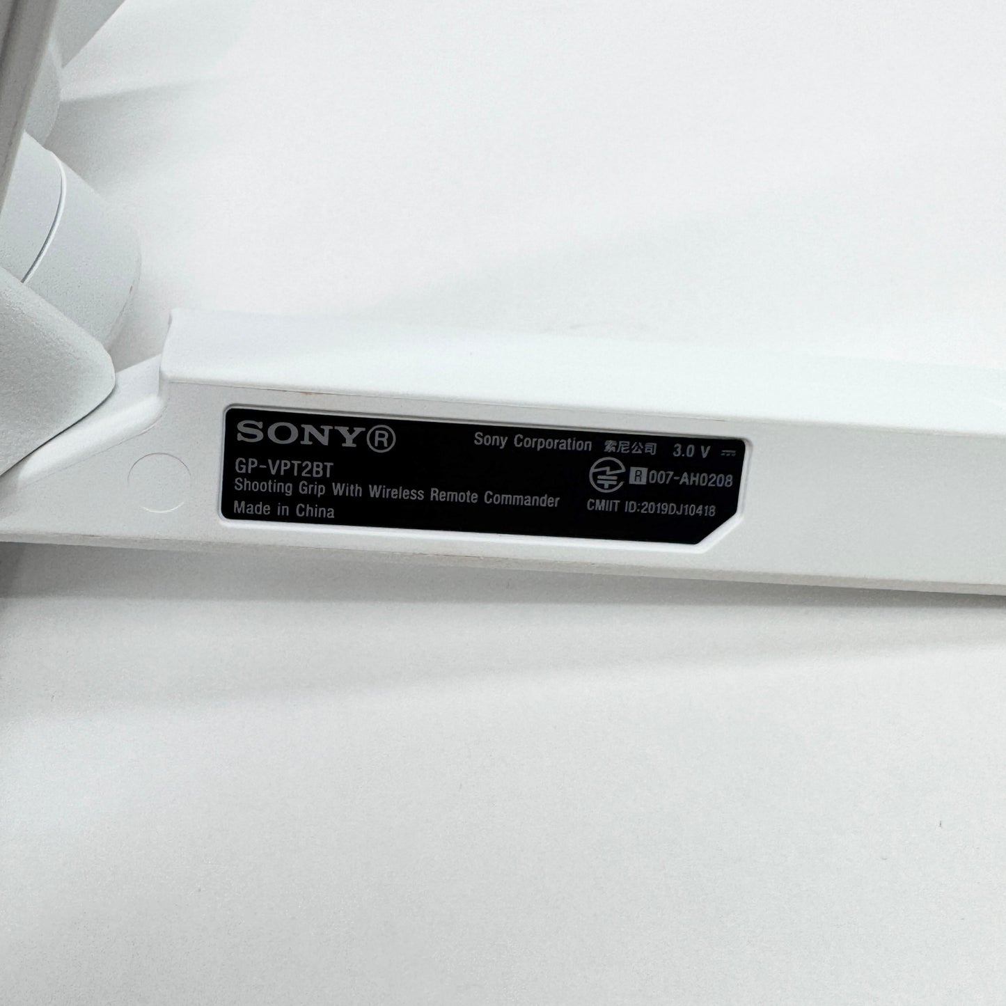 美品 SONY VLOGCAM ZV-1F ホワイト シューティンググリップキット【C8852-60】