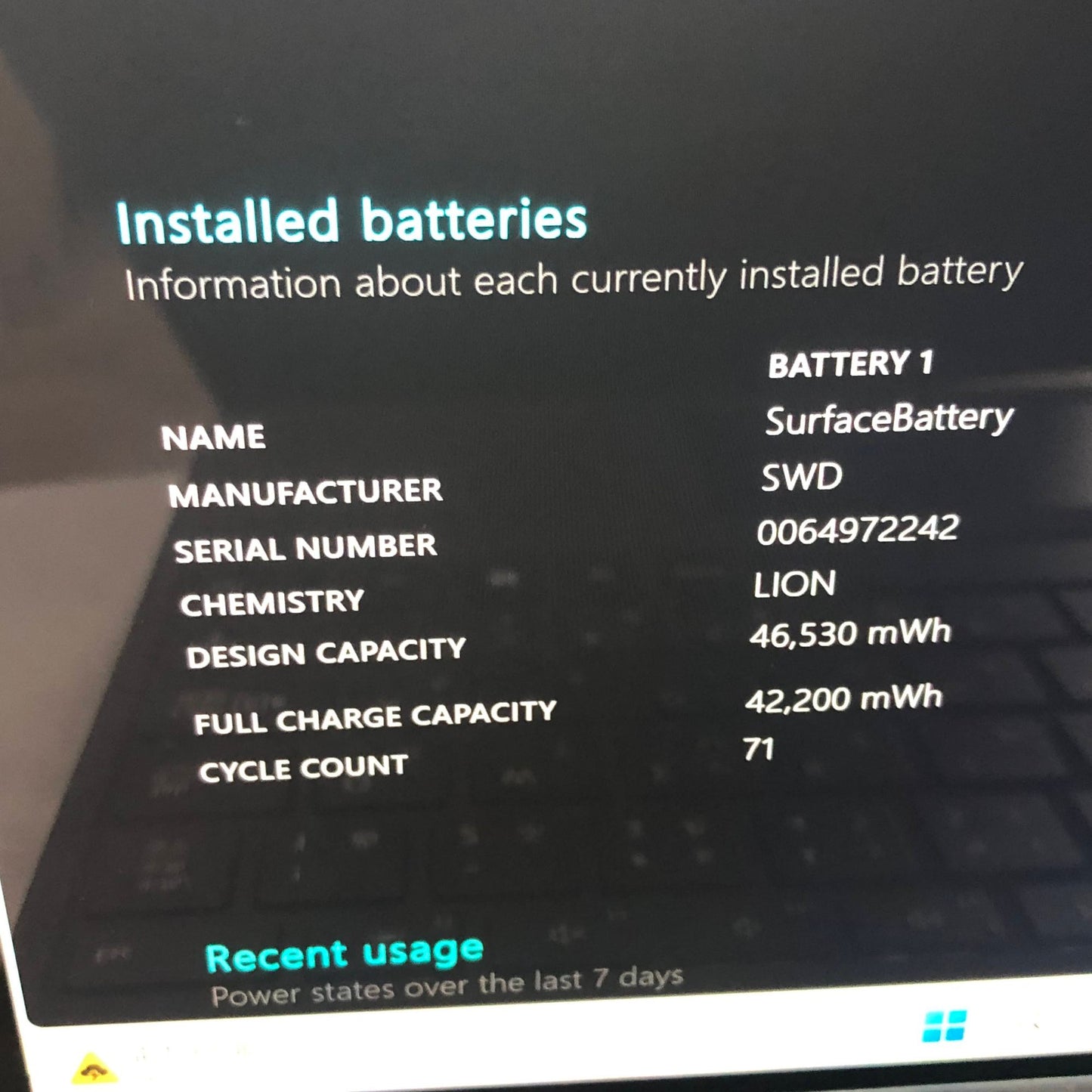 美品 Surface Pro 9 VYW-00007 i5 1235U 8GB 256GB Windows11Home 学生向け特別モデル【C4578-80】