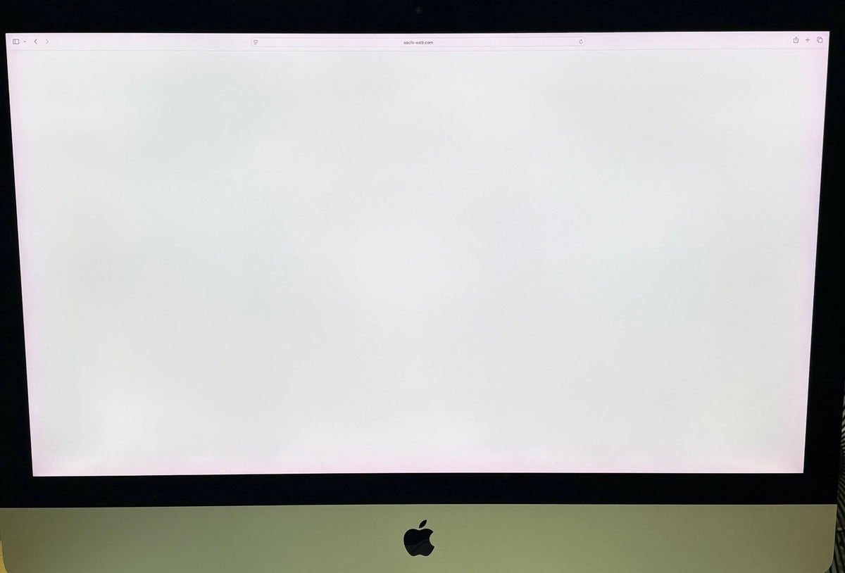 iMac Retina 5K 27インチ 2019 3.7 GHz 6コア i5 16 GB Radeon Pro 580X 8 GB SSD 512GB 電源コード付属【C8884-180】