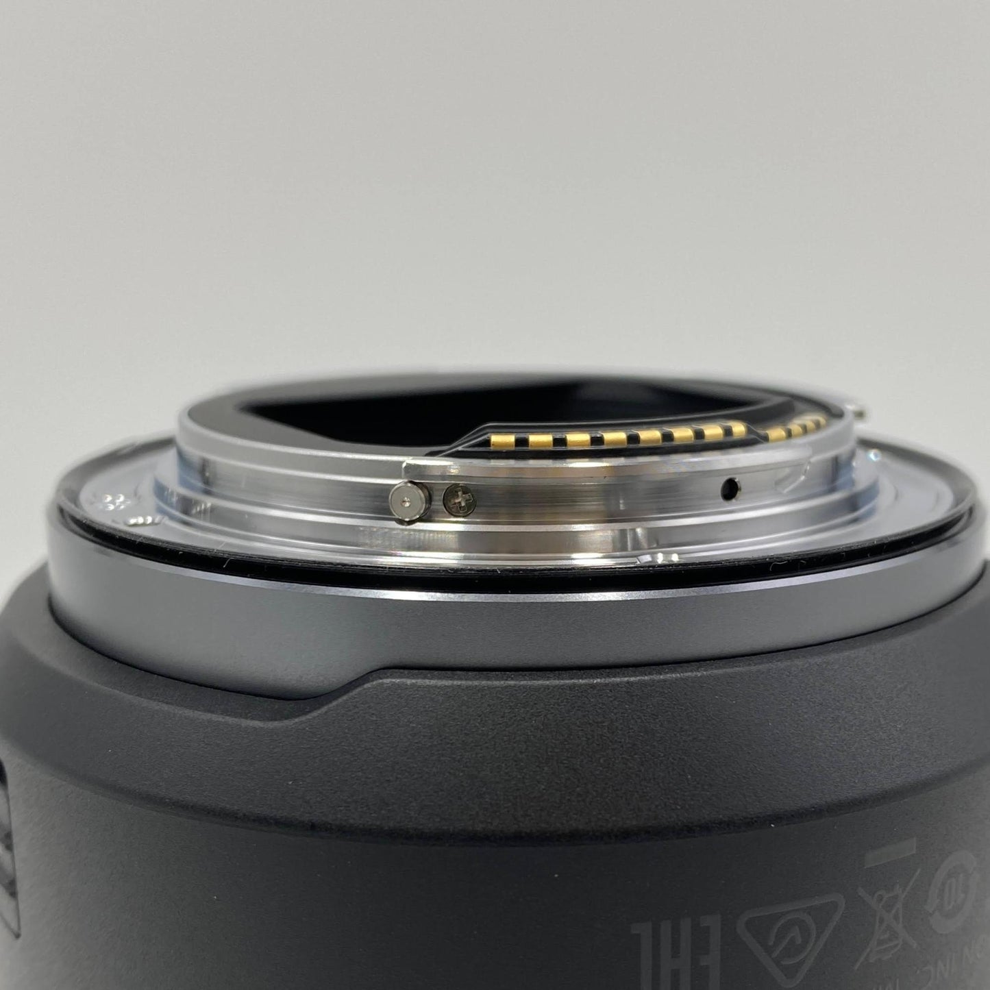 Canon RF 24-105mm f/4L IS USM C3870 80サイズ発送