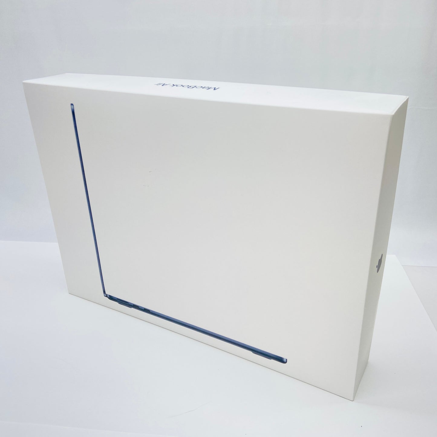 美品 Apple MacBookAir 13インチ M2 16GB 256GB USキー バッテリー最大容量97% 付属品完備 C3876 80サイズ発送