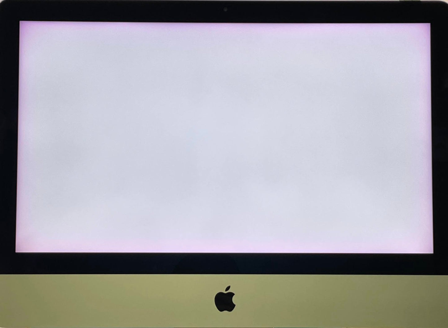 iMac Retina 4K 21.5インチ (Early 2019) Core i5 3.0GHz/8GB/FD 1TB MRT42J/A【C4318-140】