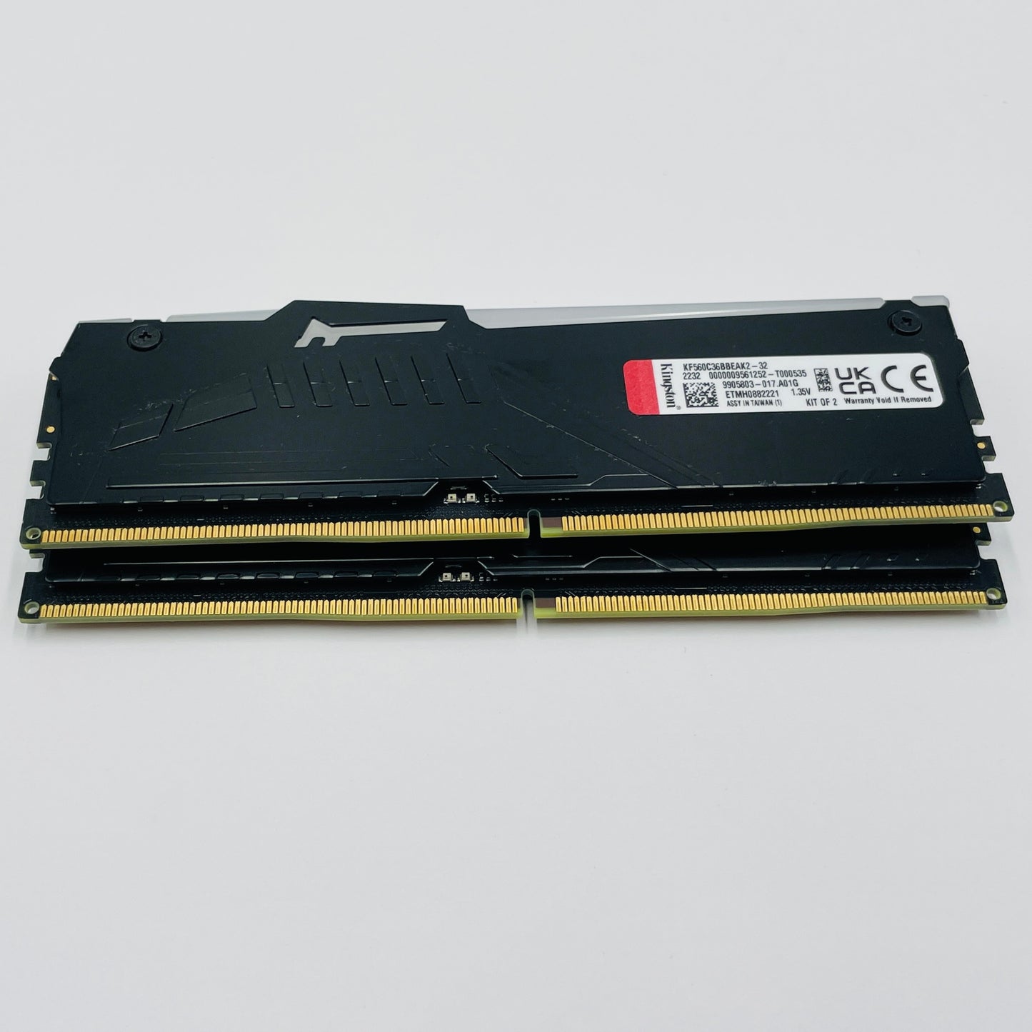 キングストンテクノロジー Kingston FURY デスクトップPC用メモリ DDR5 AM5 AMD EXPO認定 6000MT/秒 16GB×2枚 Kingston FURY Beast ビースト RGB AM5 CL36 KF560C36BBEAK2-32 【C4687-N】