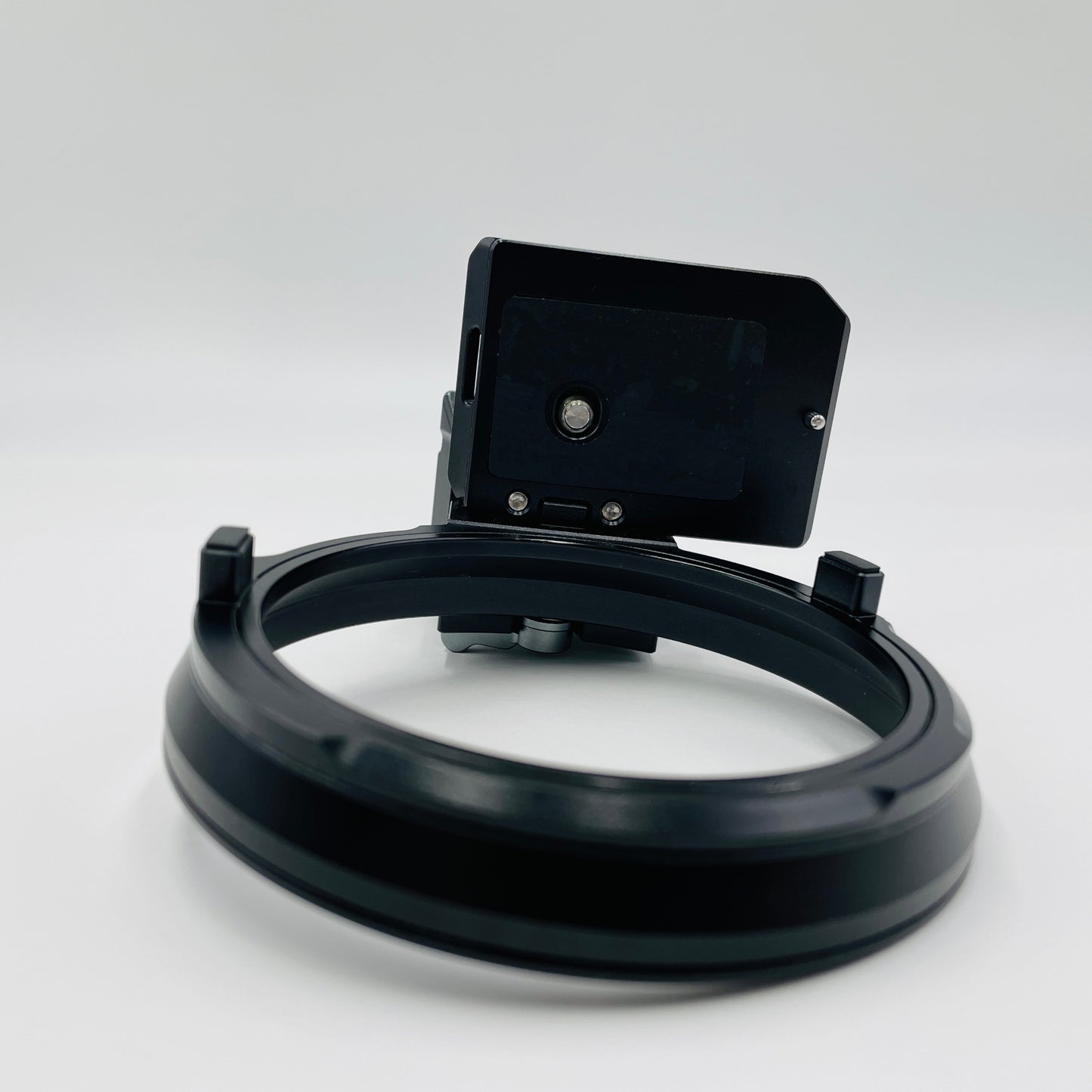 SmallRig 4300 ホルダー R5/R5C/R6/R6 Mark II用 【C4375-60】