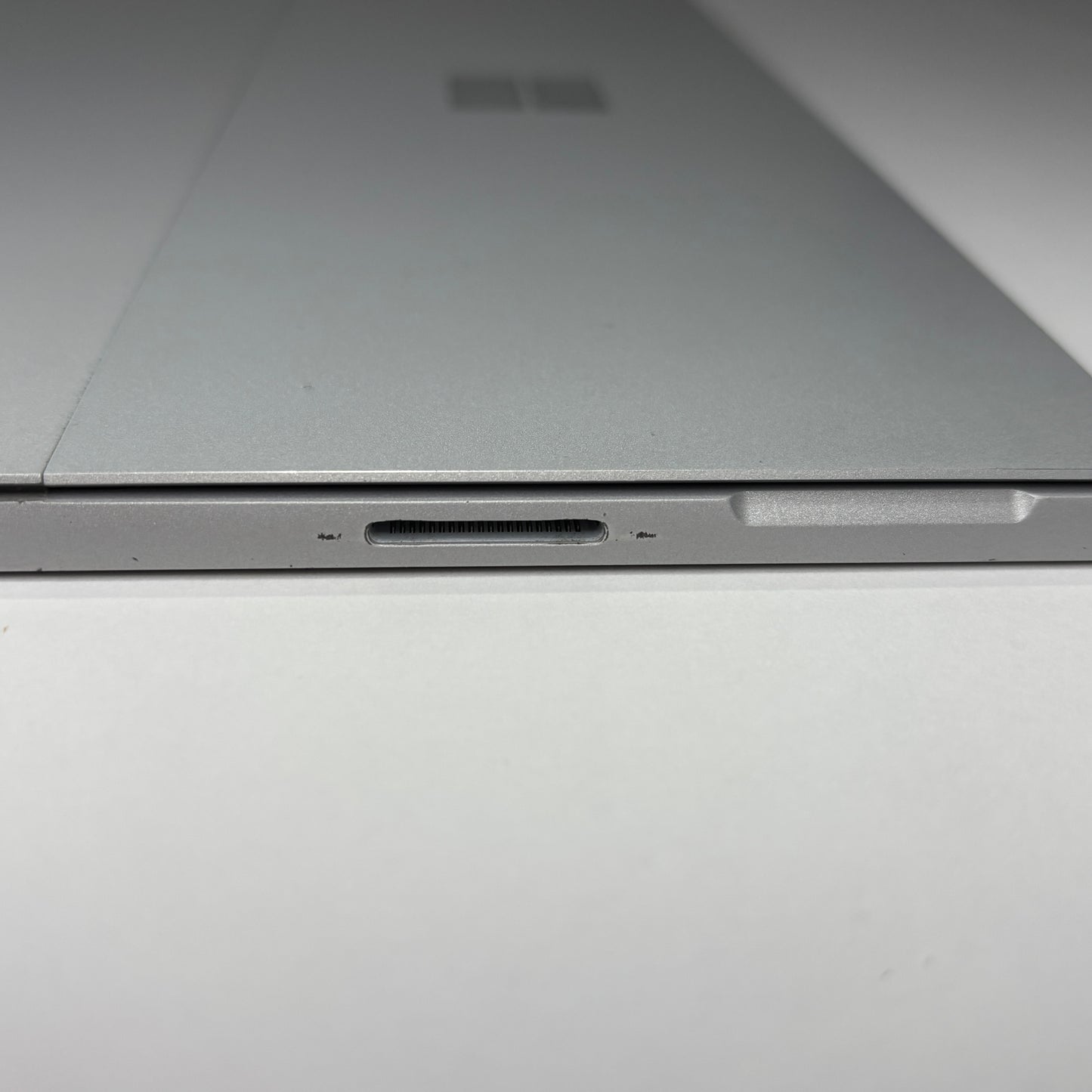 Microsoft surface pro7 i5 1035G4 8GB 256GB SSD Windows11Home バッテリー最大容量85%【C5317-60】