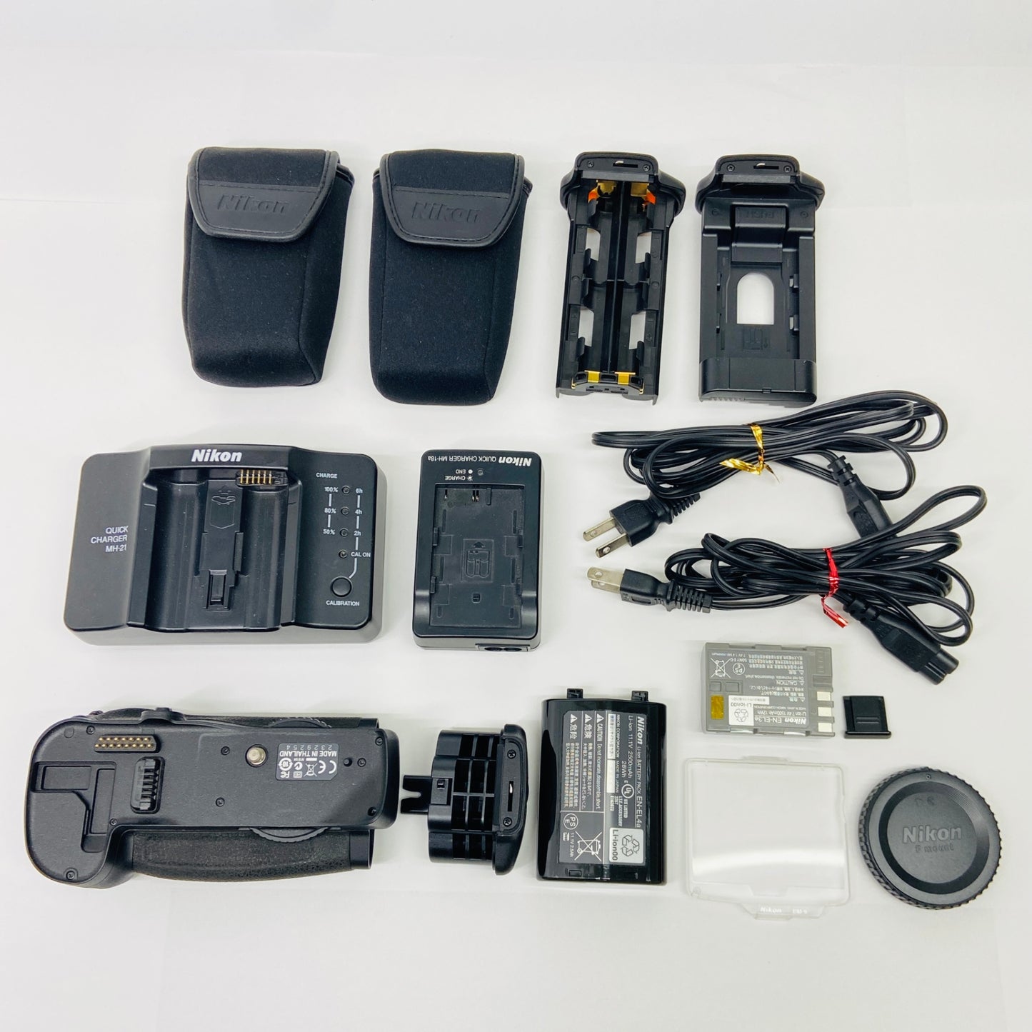 Nikon D700 ボディ Nikon MB-D10 マルチパワーバッテリーパック付属 【C4305-80】