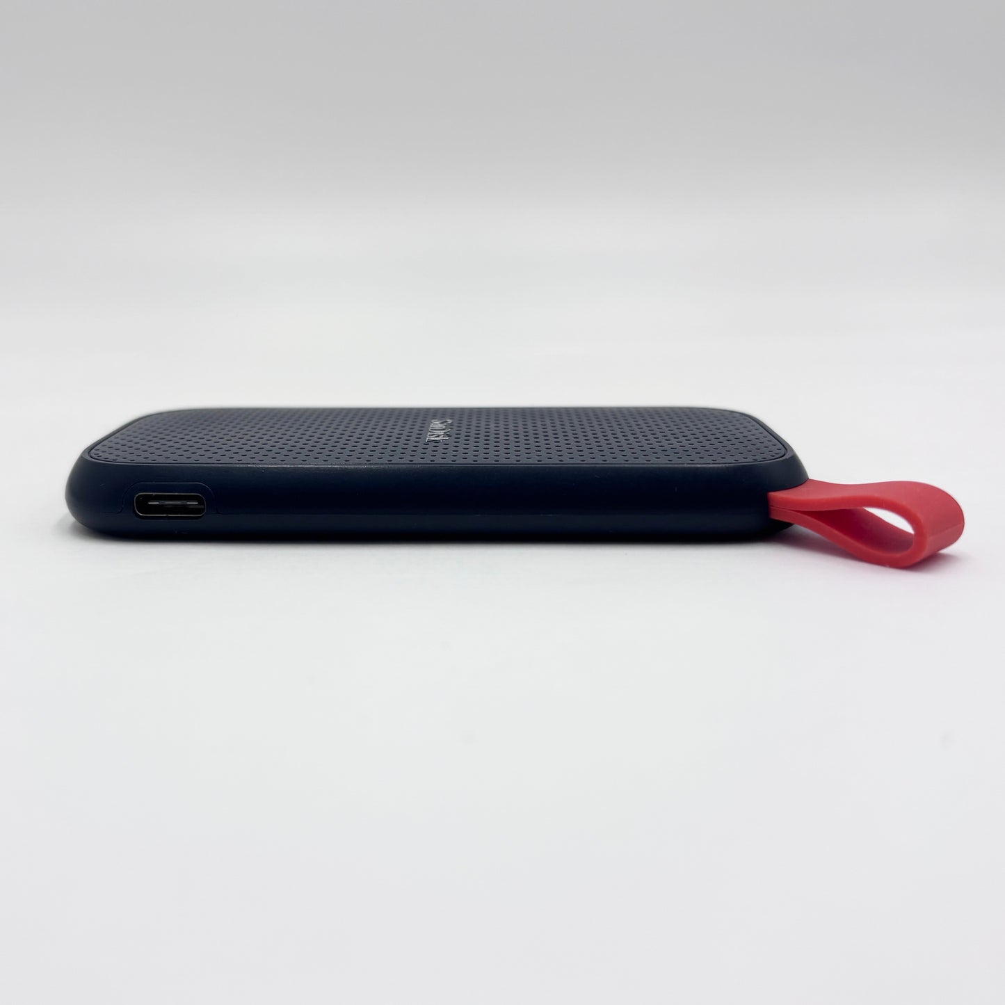 SanDisk Portable SSD SDSSDE30-1T00 1TB【C8137-N】