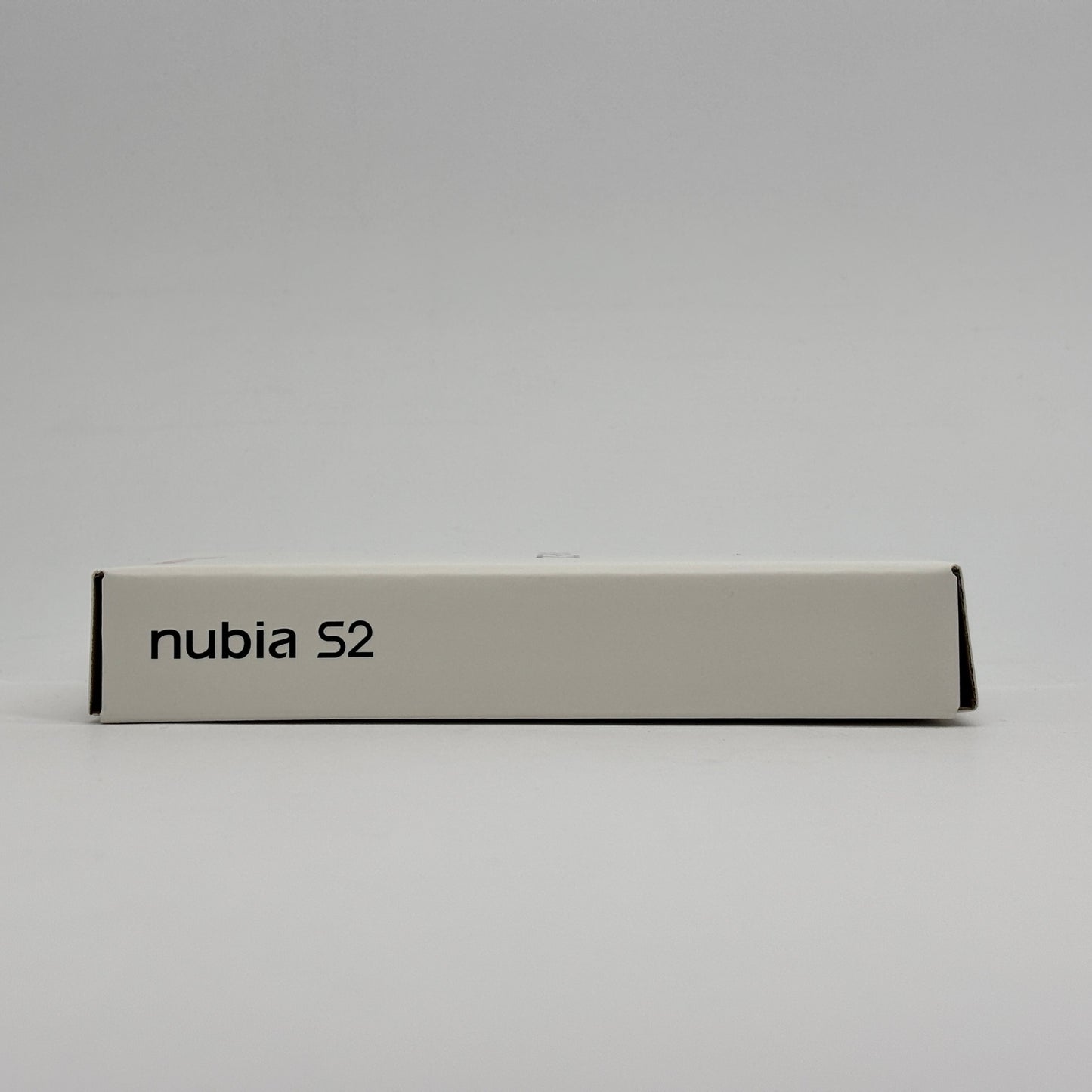 新品未使用 Ymobile nubia S2 A504ZT ホワイト【C8754-C】