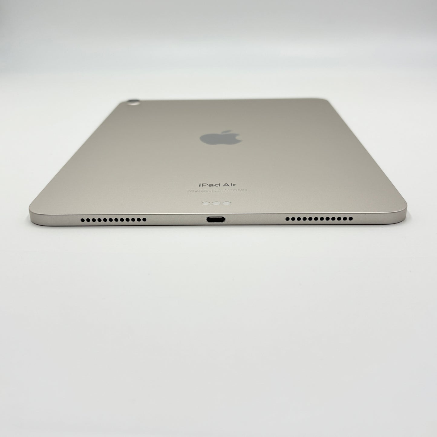 美品 iPad Air 第5世代 Wi-Fi 256GB MM9P3J/A スターライト バッテリー最大容量82%【C7024-60】