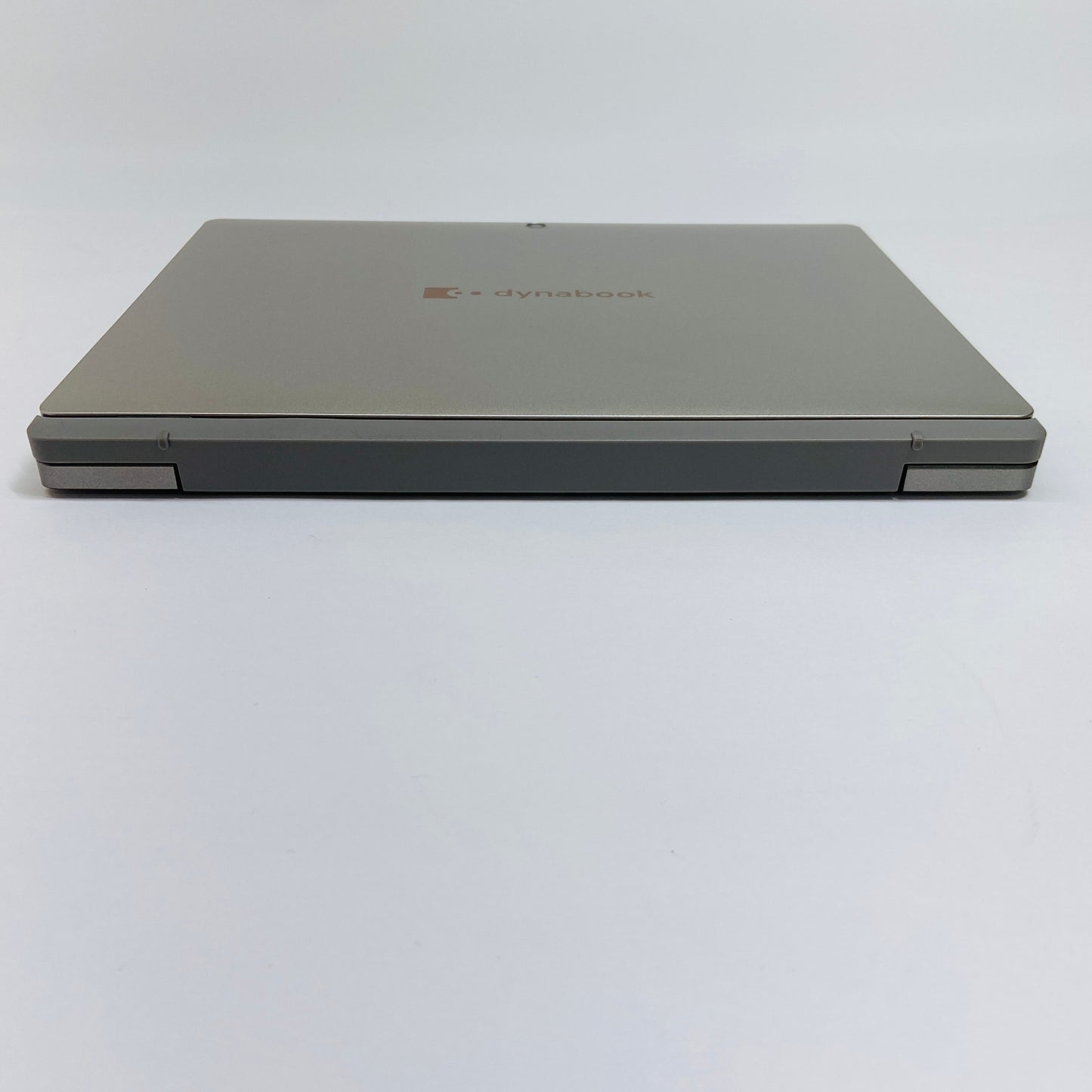 dynabook P1K1PPTG Celeron N4020 4GB 128GB 箱、充電器等付属	C2308 80サイズ発送