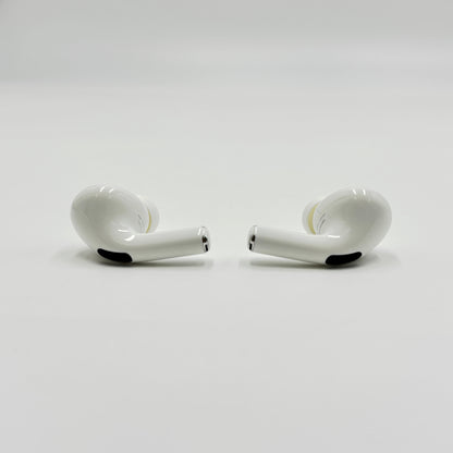 美品 Apple 純正 AirPods Pro 第2世代 MagSafe充電ケース USB-C MTJV3J/A【C9272-60】