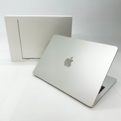 美品 Apple MacBook Air 13インチ 2022 M2 8GB 256GB シルバー MLXY3J/A バッテリー最大容量100%【C5221-80】