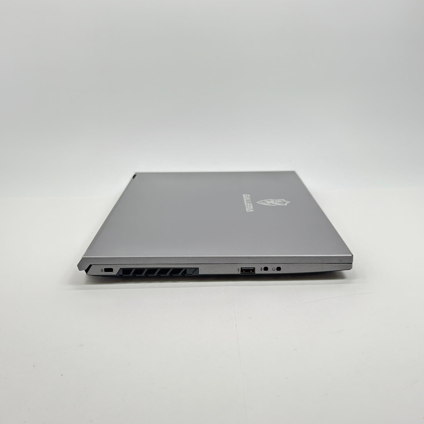 美品 Thirdwave RL5R-G165-5 AMD Ryzen 5 6600H with Radeon Graphics 16GB SSD 512GB Windows11Home バッテリー最大容量100% 【C7828-80】