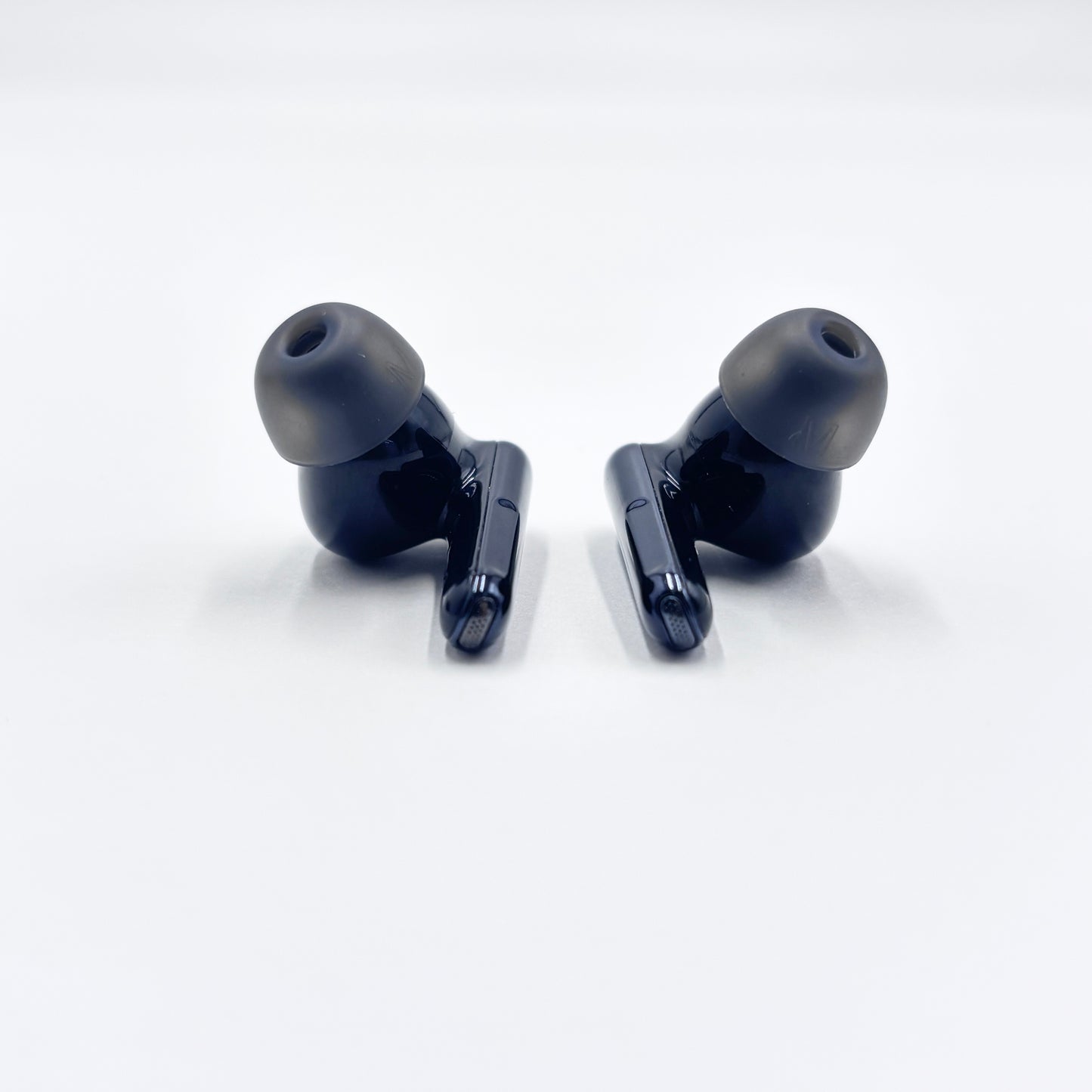 美品 Anker アンカー ワイヤレス イヤホン Soundcore Liberty4 Pro A3954 ミッドナイトブラック【C5945-C】