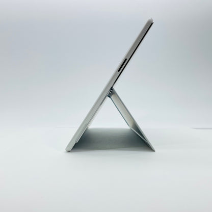 美品 Surface Pro 9 VYW-00007  i5 1235U 8GB 256GB Windows11Home 学生向け特別モデル【C4578-80】