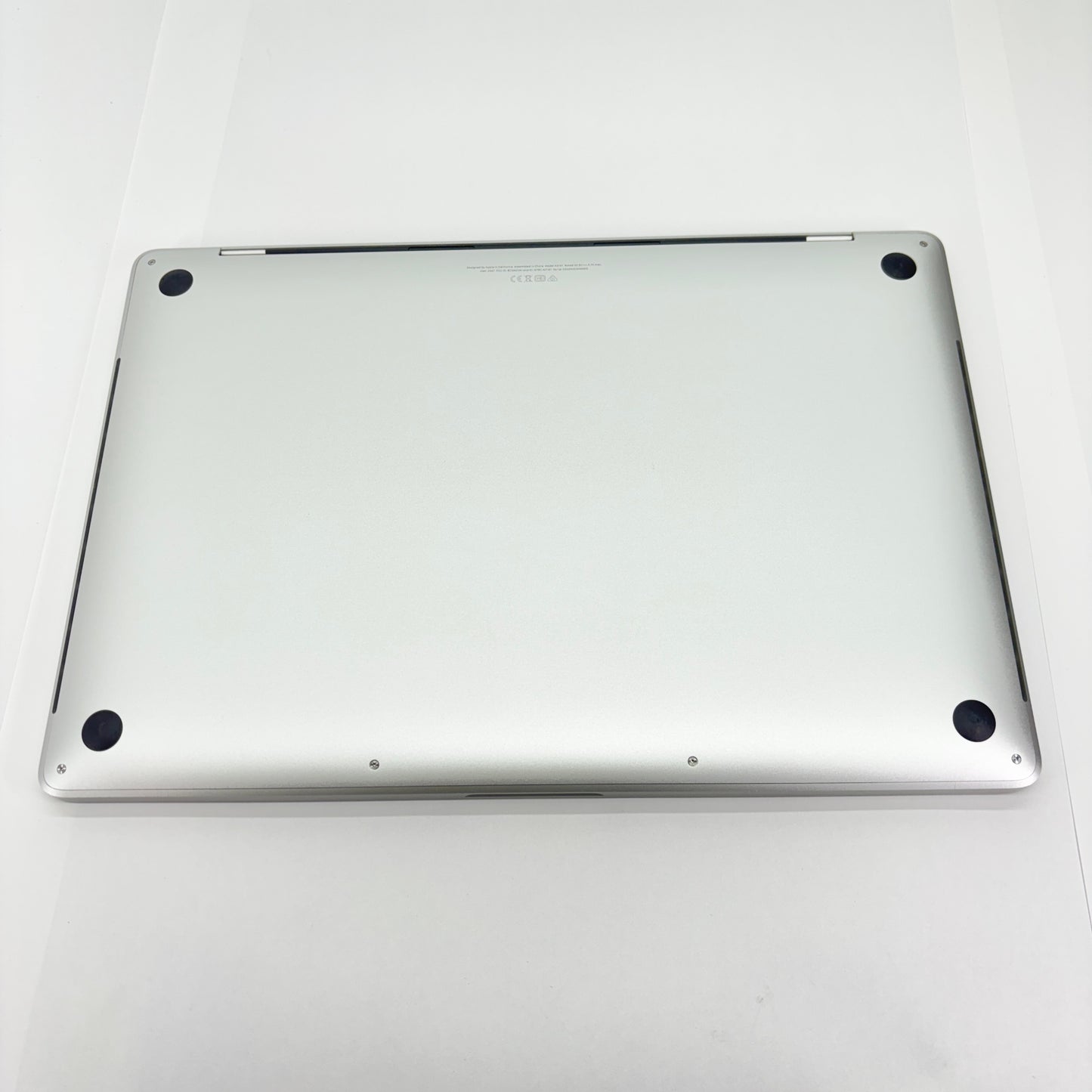 美品 MacBook Pro 2019 16インチ Core i9 2.3GHz AMD Radeon Pro 5500M 16GB 1TB 【C5359-80】