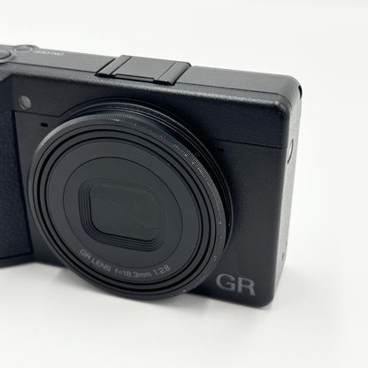 美品 RICOH GR IV リコー コンパクトデジタルカメラ【C8782-60】