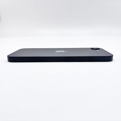 美品 Apple iPhone 16e 128GB MD1Q4J/A ブラック バッテリー最大容量100% 【C8244-C】