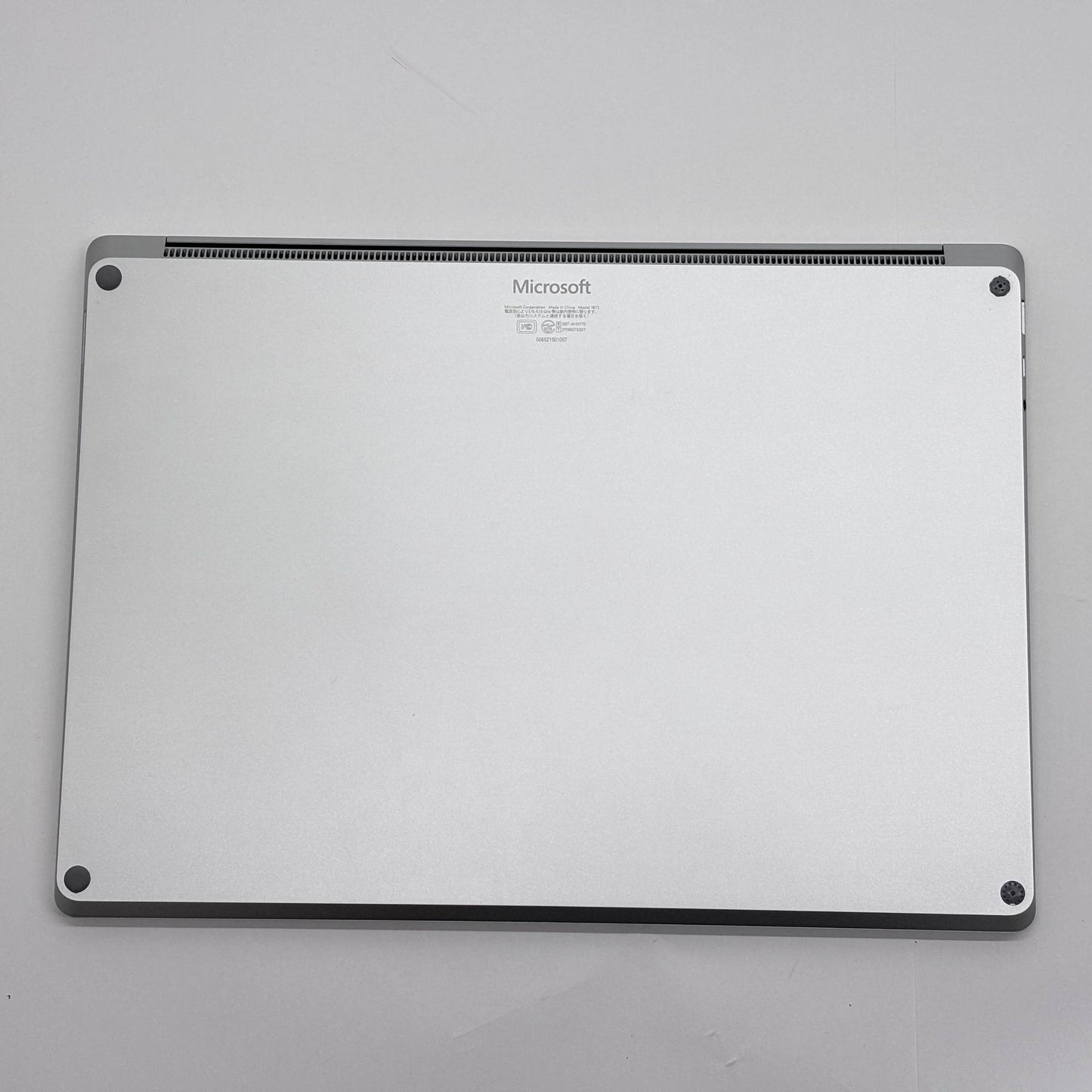 Surface Laptop 3 15インチ VGZ-00018 [プラチナ] Ryzen 5 Microsoft Surface Edition 8GB 256GB Windows11Home バッテリー最大容量85% 【C7753-80】