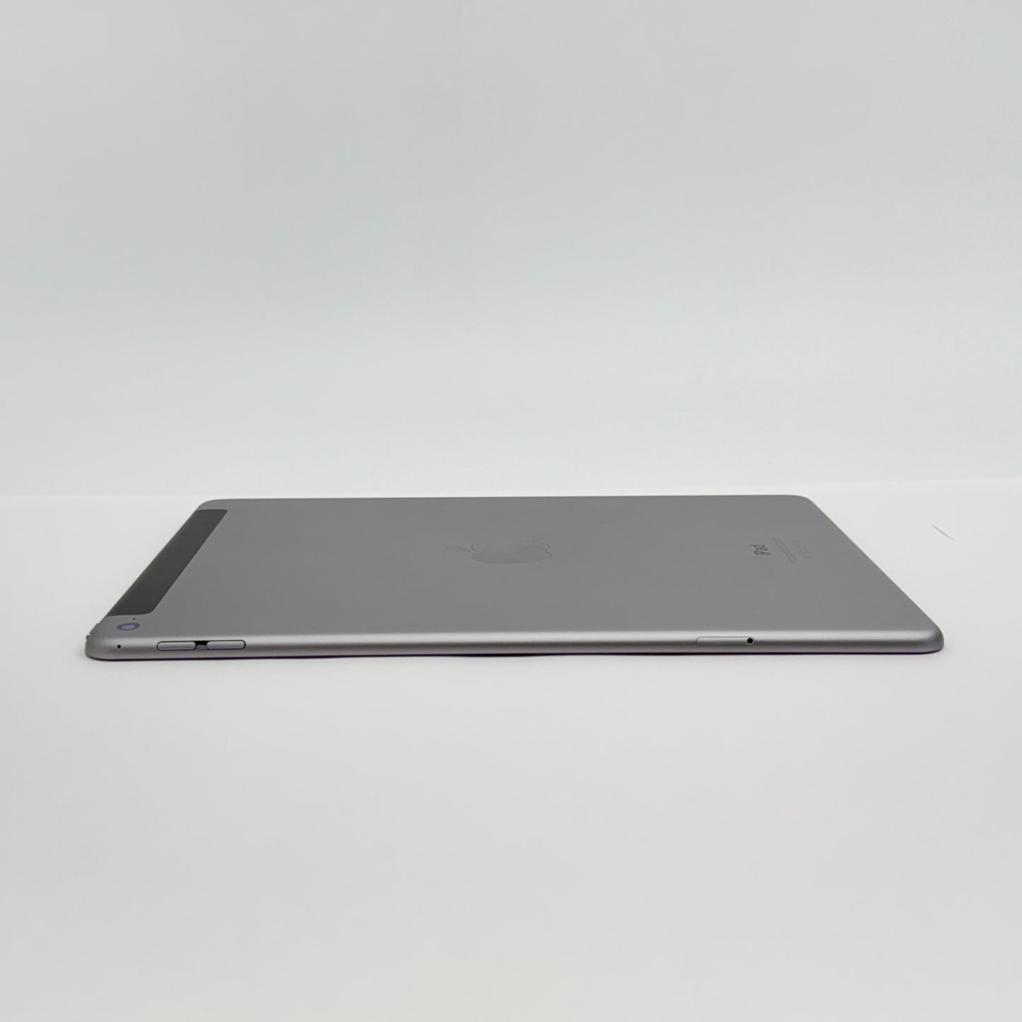 Apple iPad Air2 MNVP2J/A 32GB グレー Wi-Fi+Cellular 【C6588-60】