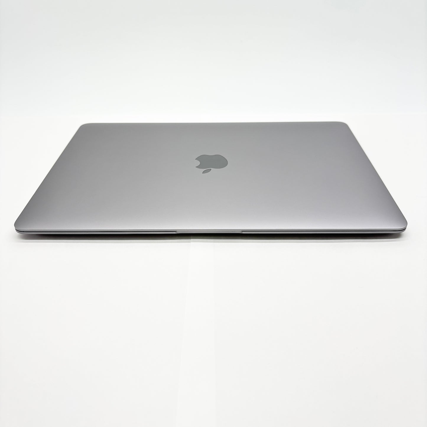 美品 Apple MacBookAir 2020 M1 16GB 256GB スペースグレイ バッテリー最大容量86% 【C8321-80】