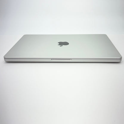 美品 新品同様 MacBook Pro Touch ID 14インチ (Late 2021) Apple M1 Pro 8コア 16GB SSD 512GB シルバー MKGR3J/A バッテリー最大容量99%【C5448-80】