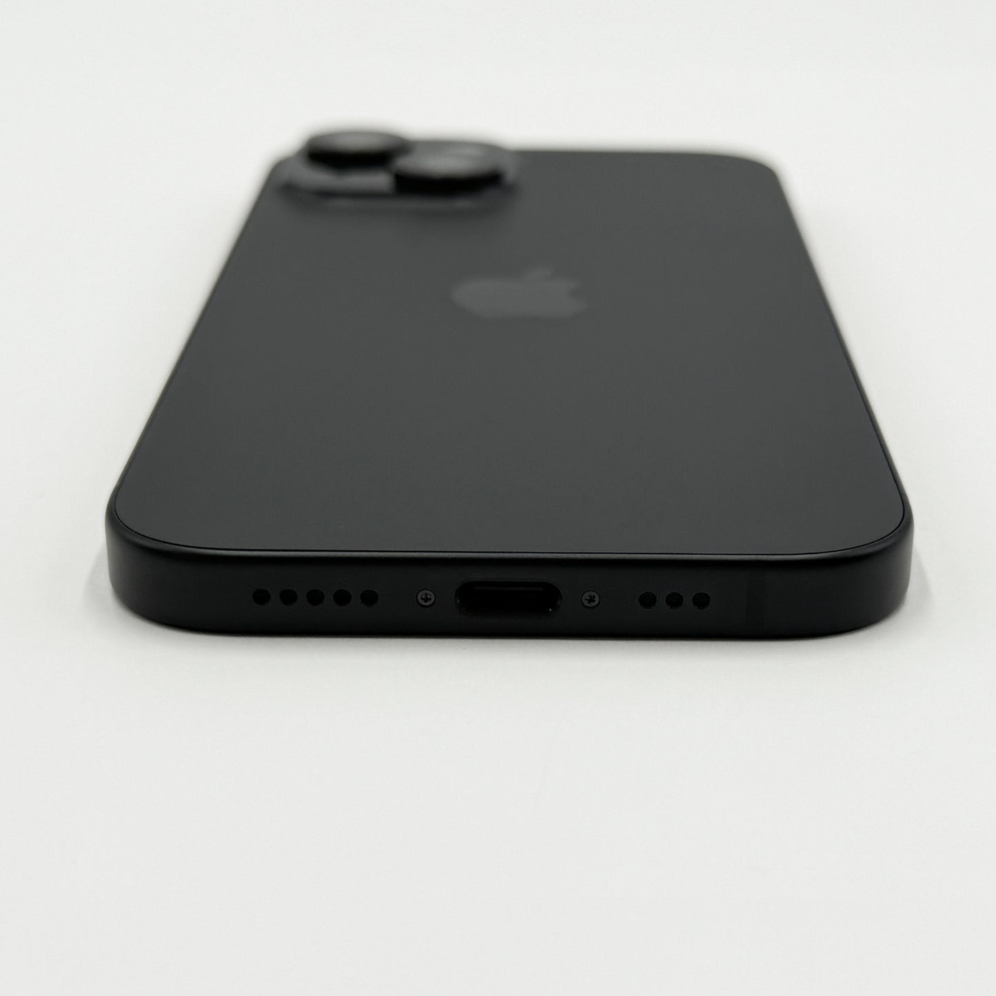 新品同様 美品 Apple iPhone15 128GB ブラック A3089 MTMH3J/A SIMフリー バッテリー最大容量99%【C5254-C】