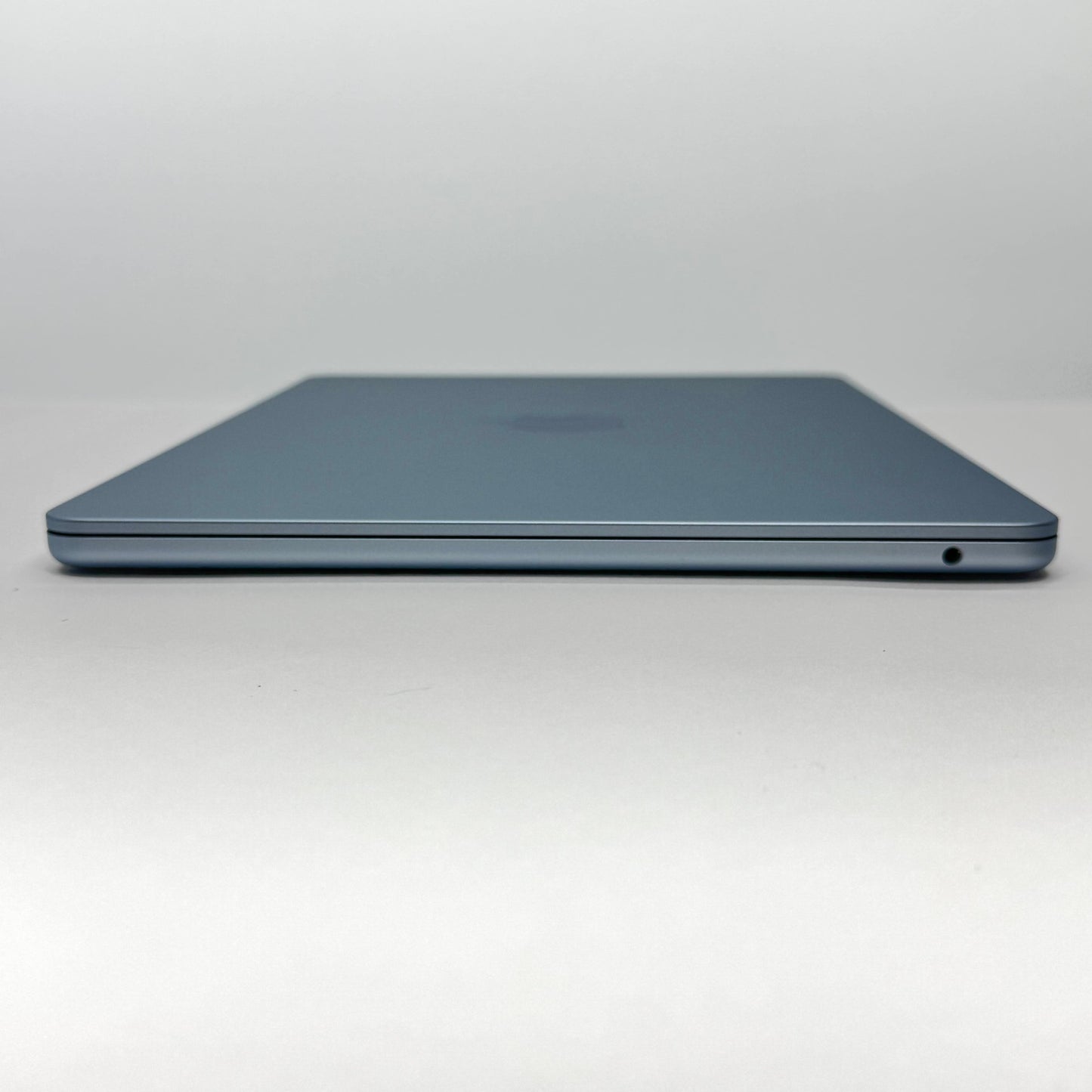 美品 Macbook Air 2025 M4 24GB SSD 512GB MC6V4J/A バッテリー最大容量100% 【C6075-80】