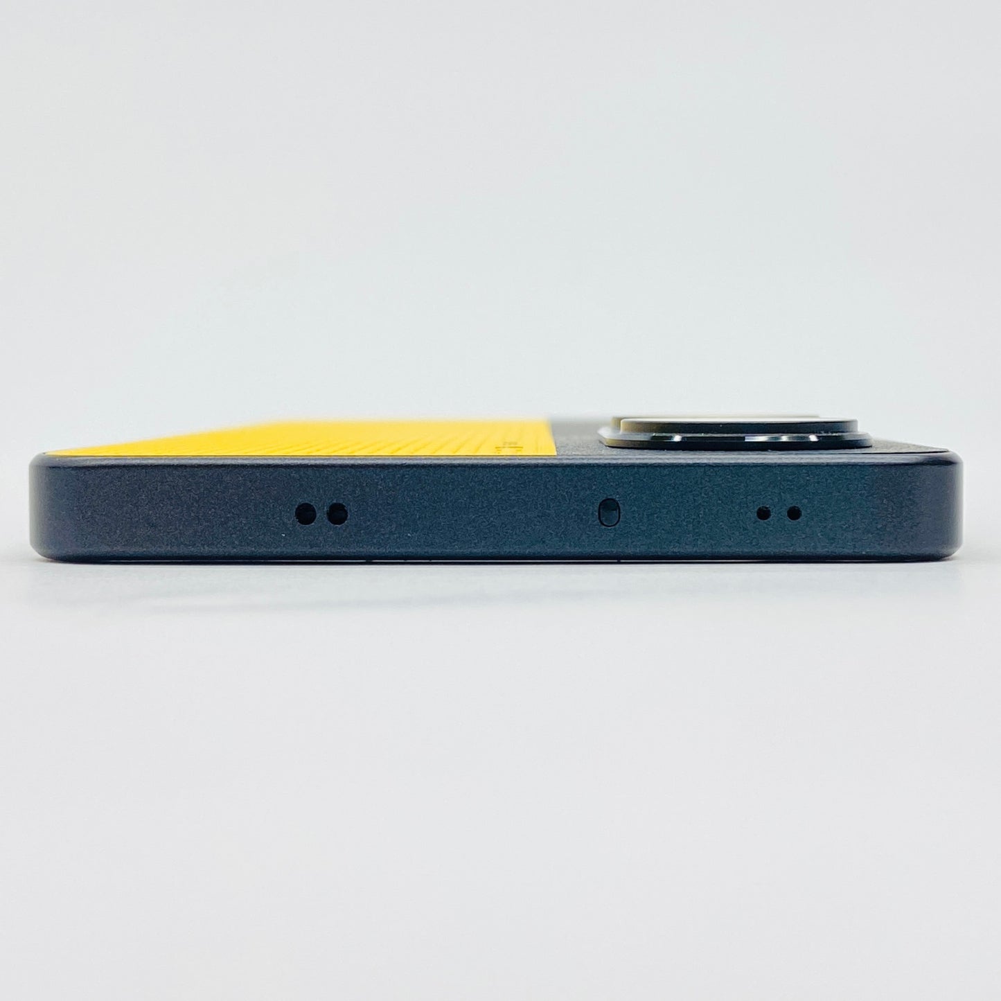 美品 POCO X7 Pro 8GB 256GB Yellow　SIMフリー【C4522-60】
