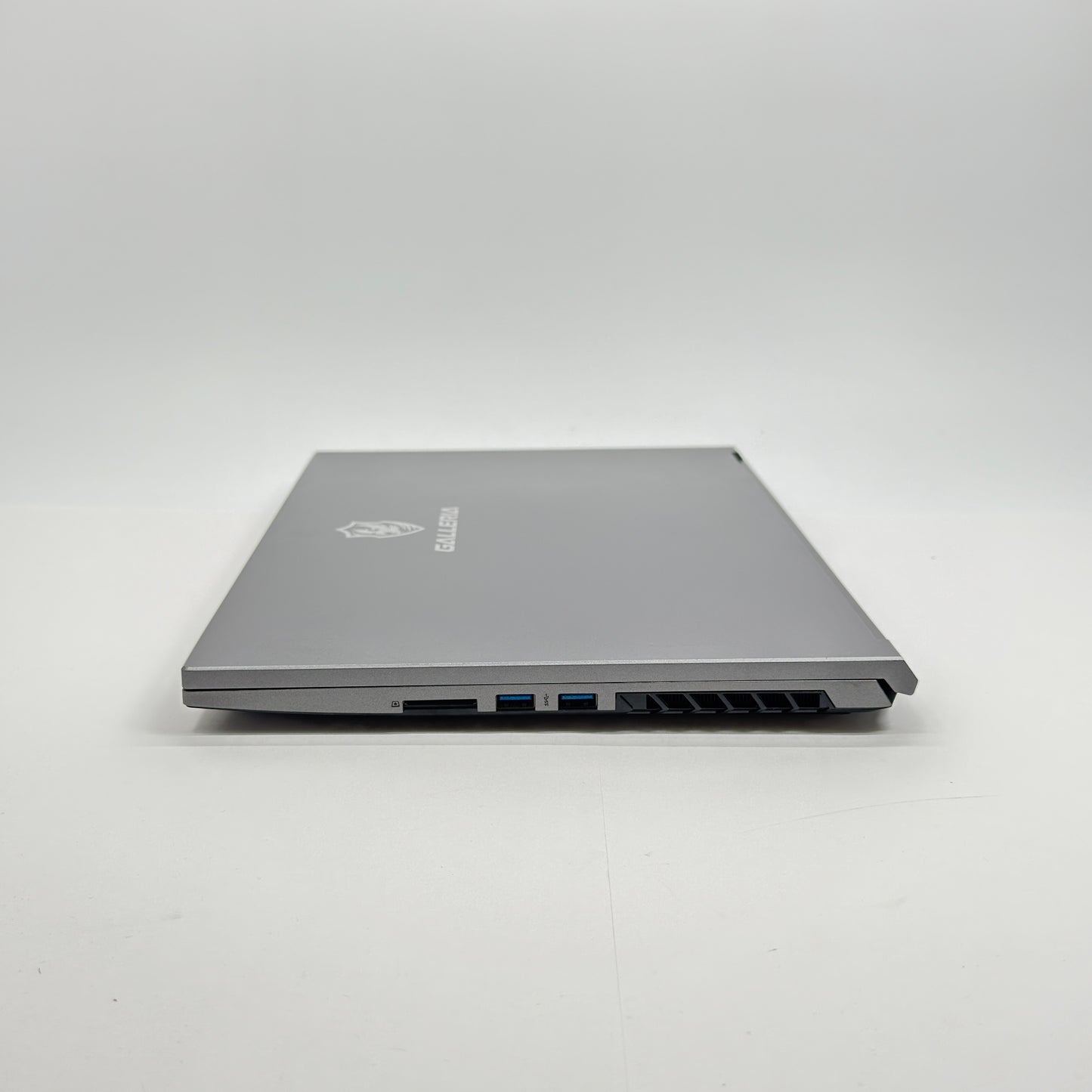 美品 Thirdwave RL5R-G165-5 AMD Ryzen 5 6600H with Radeon Graphics 16GB SSD 512GB Windows11Home バッテリー最大容量100% 【C7828-80】