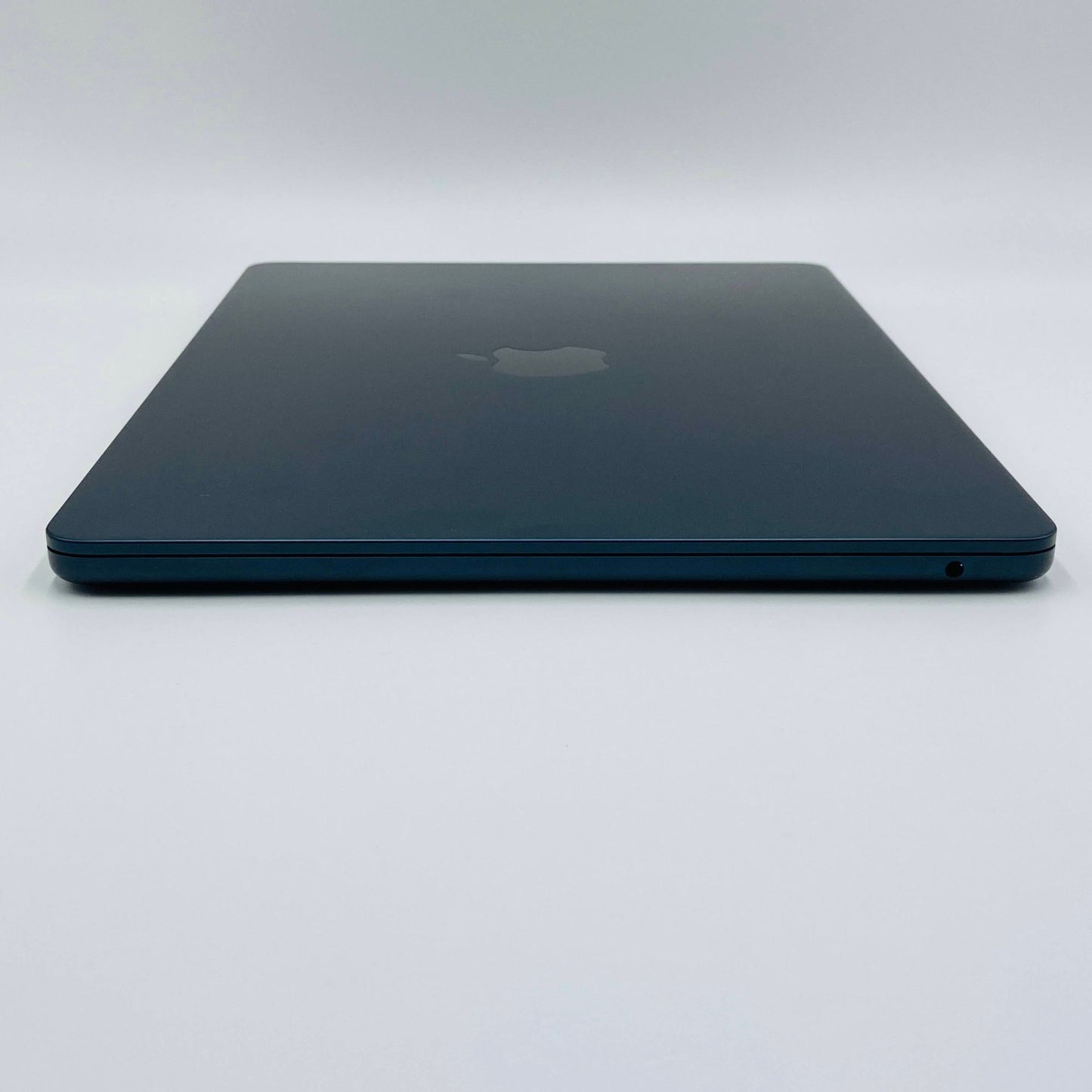 美品 MacBook Air 13インチ M3 2024 24GB 512GB MC8Q4J/A 【C3992-80】