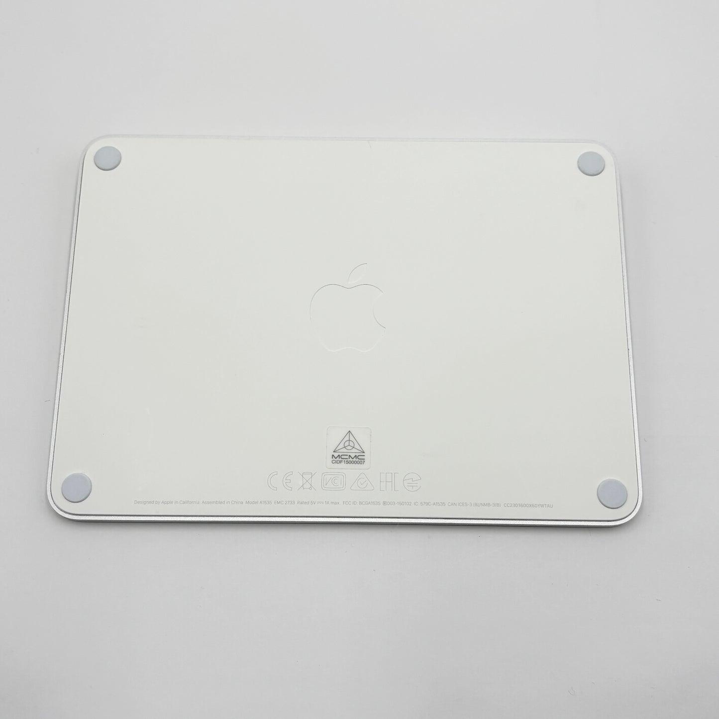 美品 Apple Magic Trackpad MK2D3ZA/A【C5995-C】