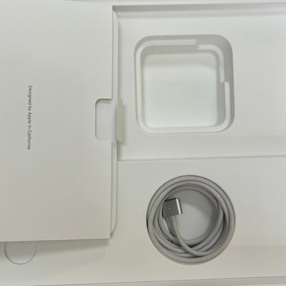 美品 Apple Macbook Pro M4 14インチ 24GB SSD 1TB MCX14J/A シルバー バッテリー最大容量100%【C6379-80】
