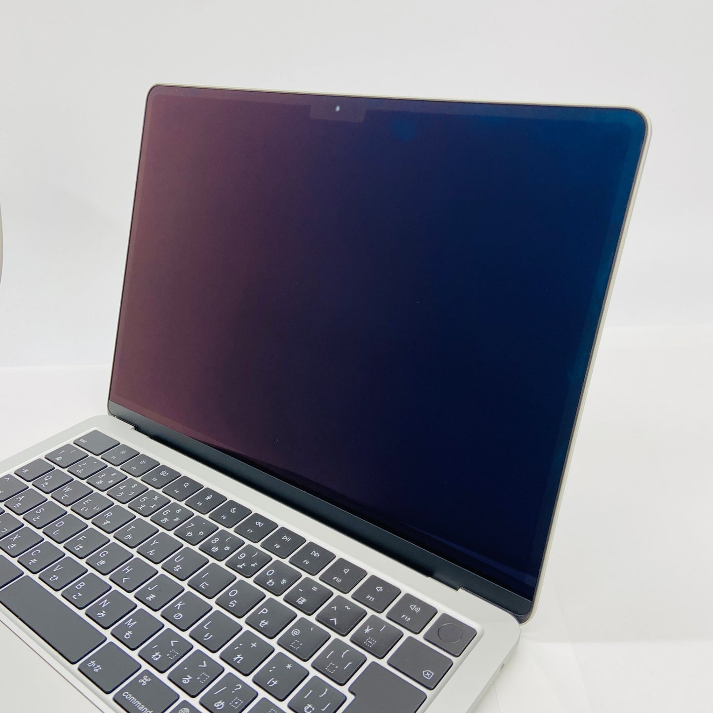 Apple MacBook Air 13インチ M2 8GB SSD256GB MLXY3J/A シルバー バッテリー最大容量99%【C4645-80】