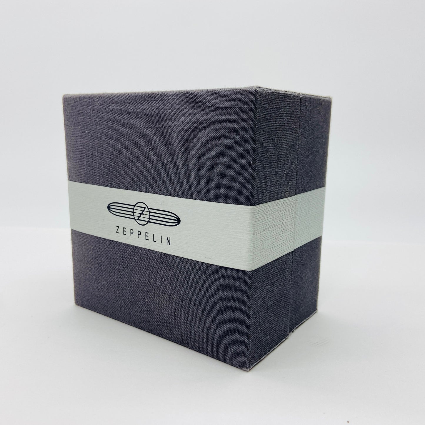 美品 ZEPPELIN (ツェッペリン) 腕時計 ツェッペリン100周年記念モデル アイボリー×ブラウン 7680-1【C4254-60】