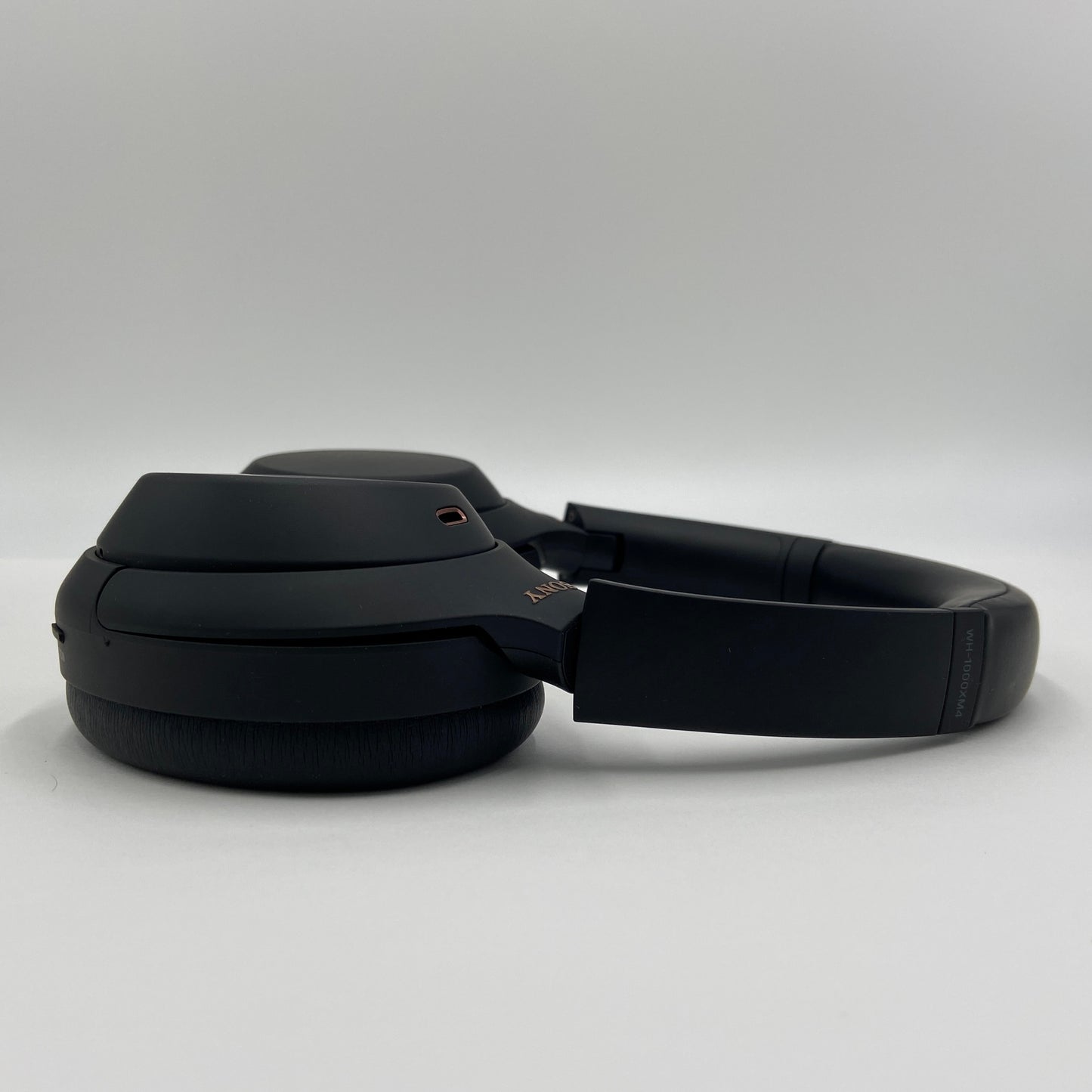 美品 SONY WH-1000XM4 ワイヤレスノイズキャンセリングステレオヘッドセット【C5198-60】