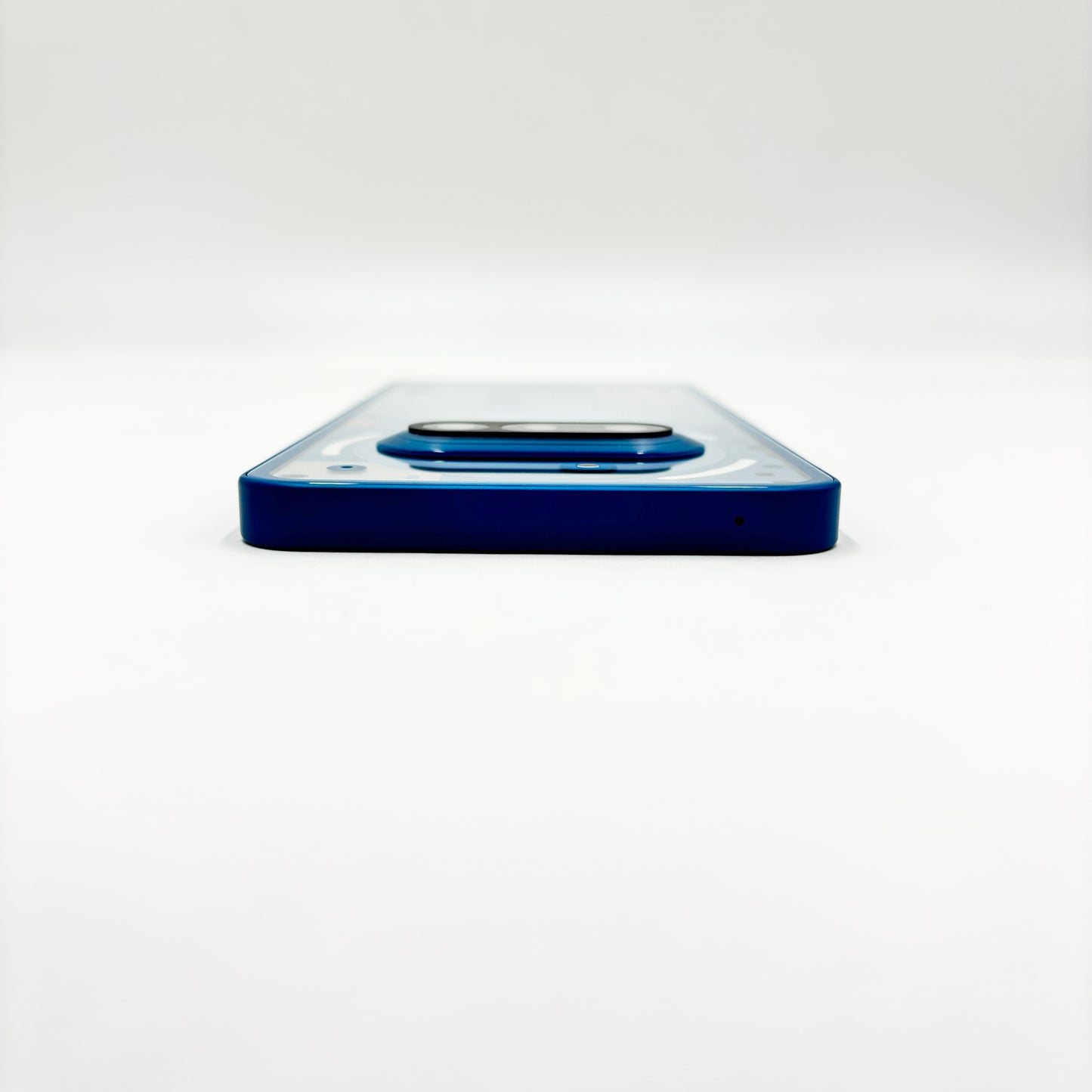 新品同様 美品 Nothing Phone (3a) A059 8GB 128GB ブルー【C8826-C】