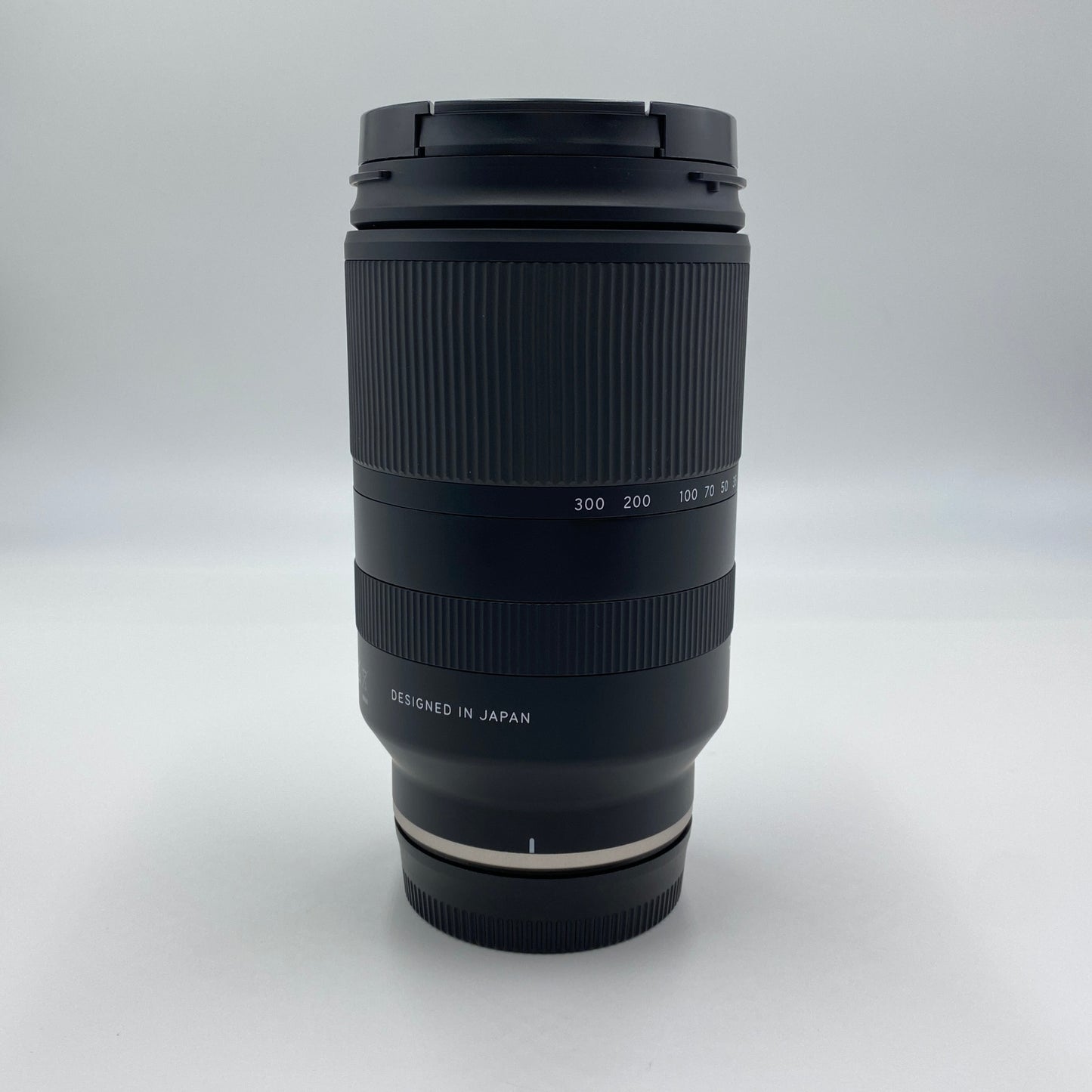 TAMRON 18-300mm F3.5-6.3 Di Ⅲ-A VC VXD Model:B061 ソニーEマウント 【C4700】