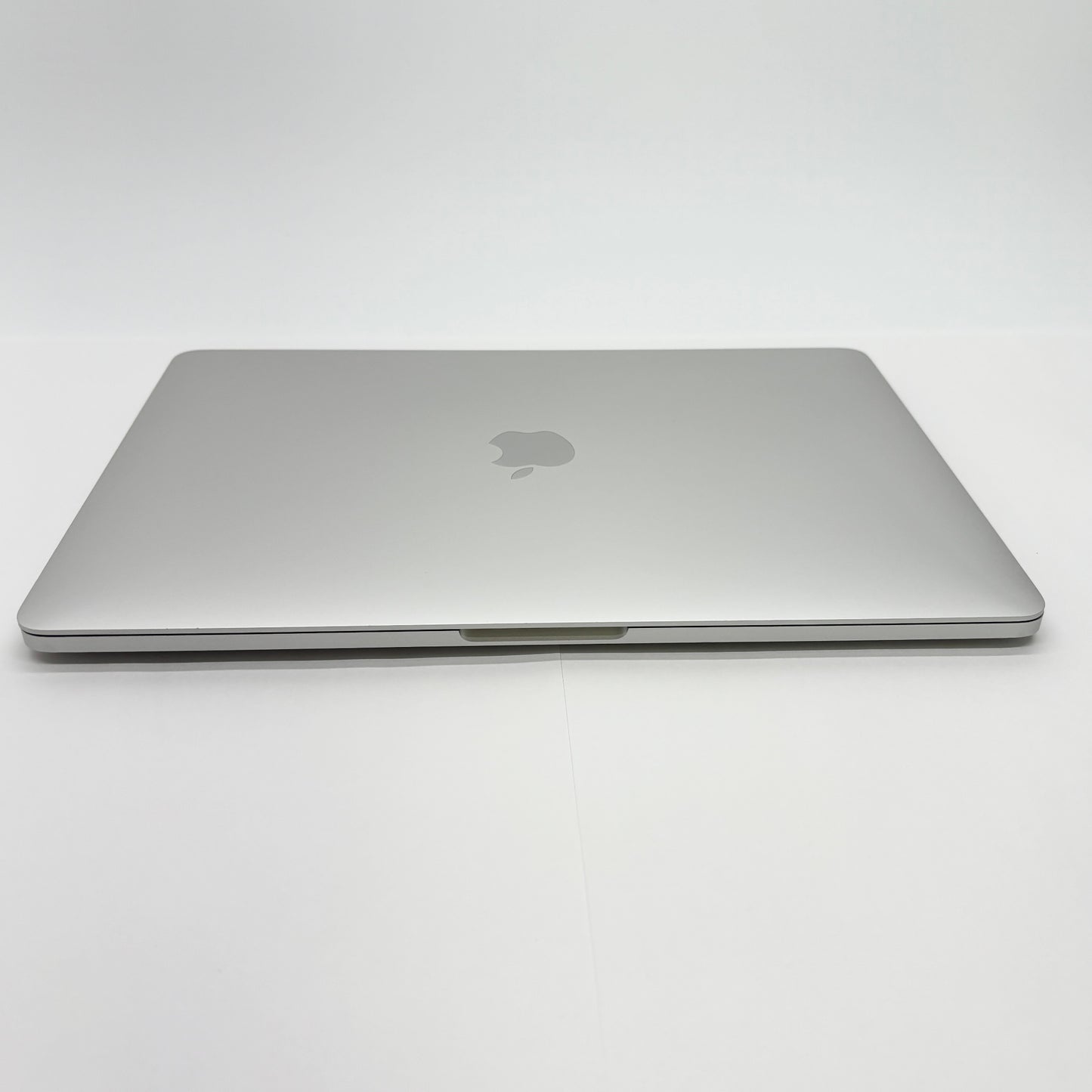 Apple MacBook Pro 13インチ 2019 i5 1.4GHz 8GB SSD 256GB シルバー MUHR2J/A 【C8002-80】