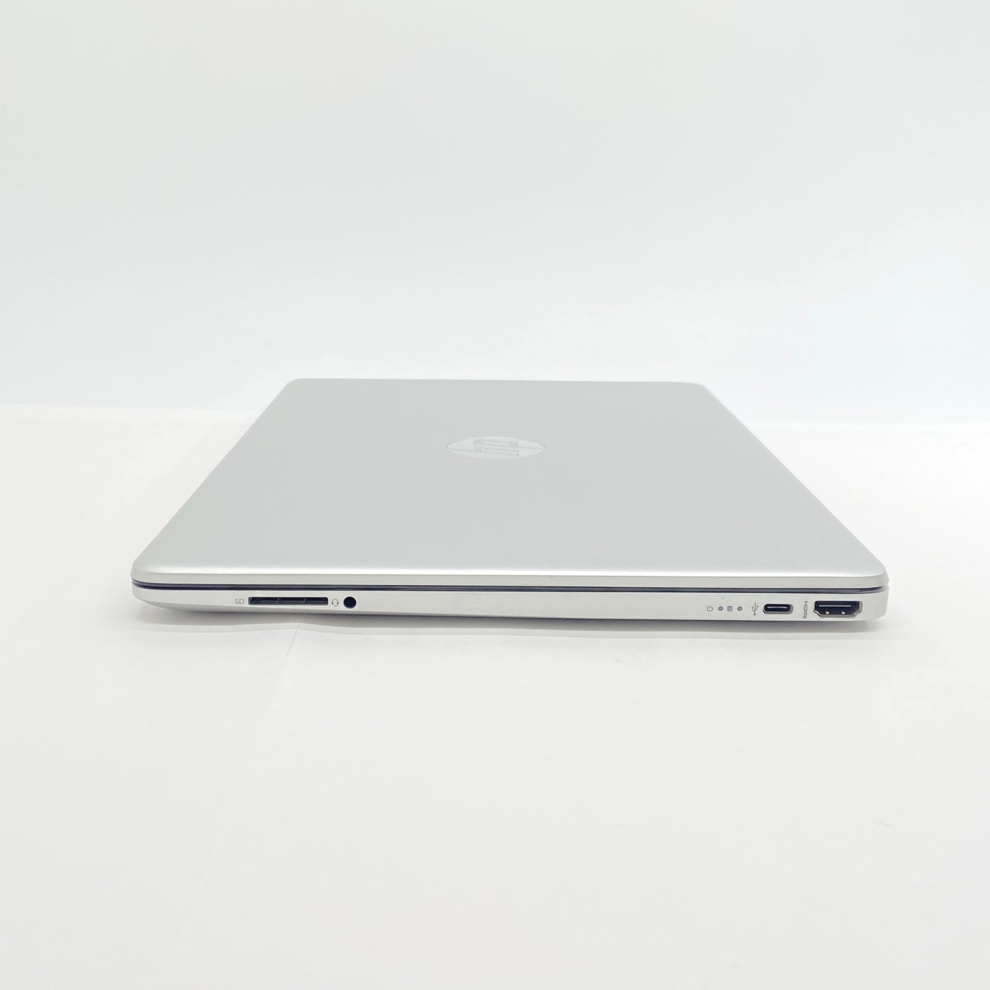 美品 HP Laptop 15s-fq5043TU Core i5-1235U 16GB SSD 512GB バッテリー最大容量100%【C6740-80】