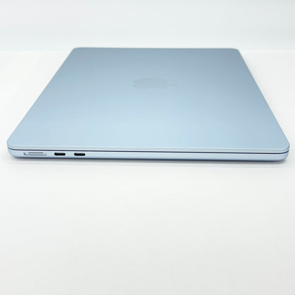 美品 Apple MacBook Air 13インチ MC6T4J/A 2025 M4 16GB SSD256GB 充放電回数5回 バッテリー最大容量100%【C6068-80】