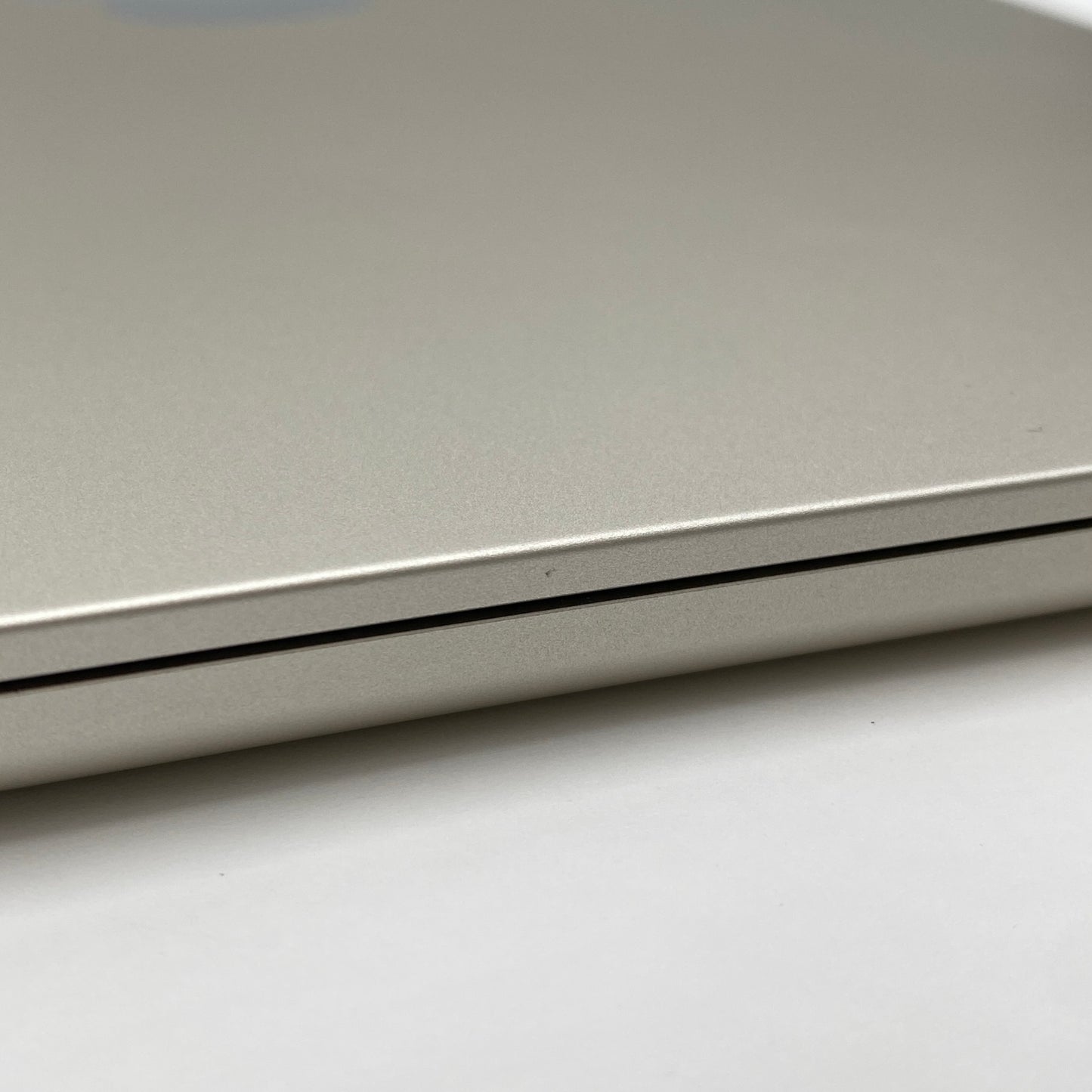 美品 Apple MacBook Air 13インチ M3 2024  8C CPU/10C GPU 16GB 512GB MT2C3JA/A  USキー 【C4192-80】