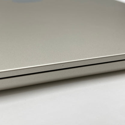 美品 Apple MacBook Air 13インチ M3 2024  8C CPU/10C GPU 16GB 512GB MT2C3JA/A  USキー 【C4192-80】