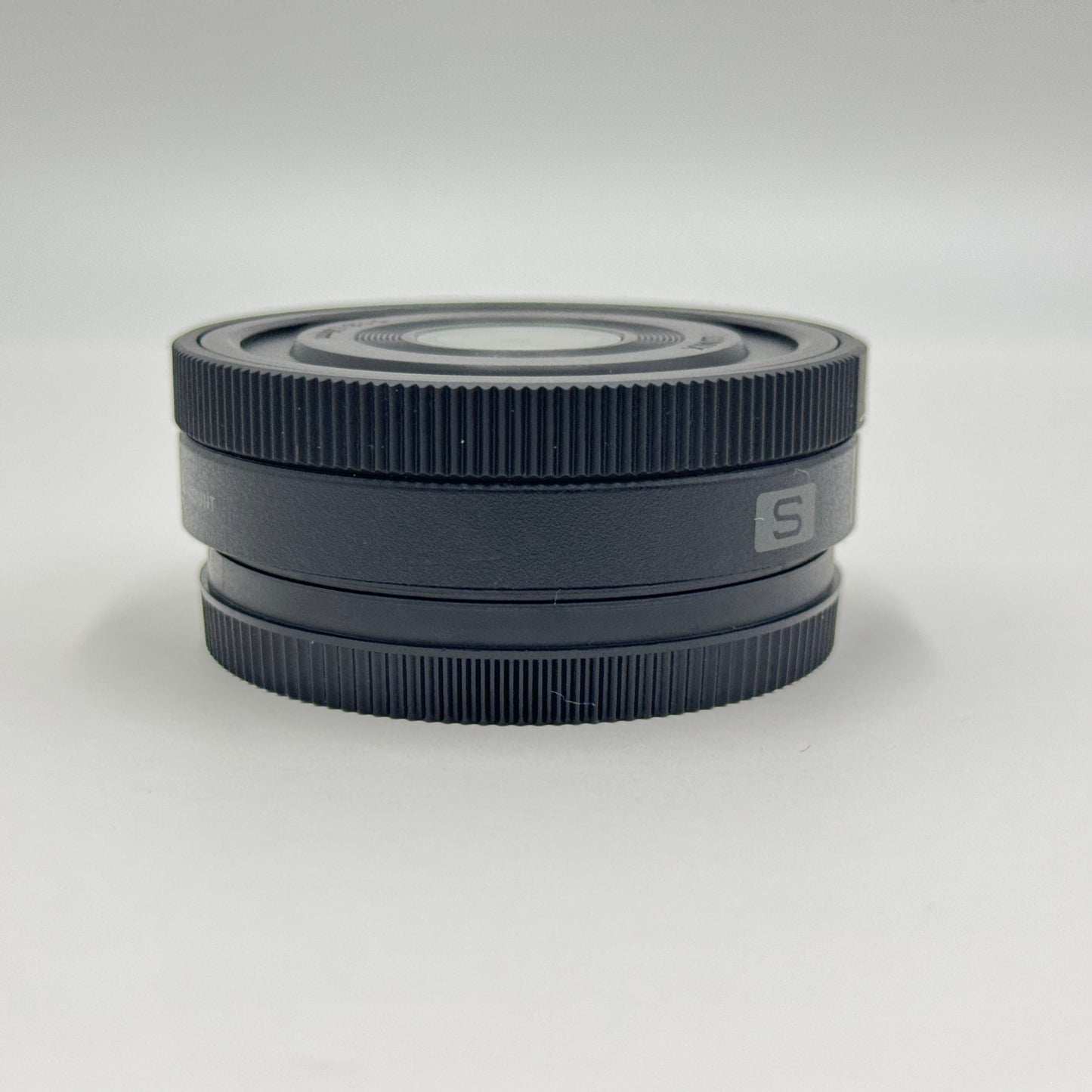 Panasonic LUMIX S 26mm F8 S-R26 Lマウント パンケーキレンズ【C7479-60】