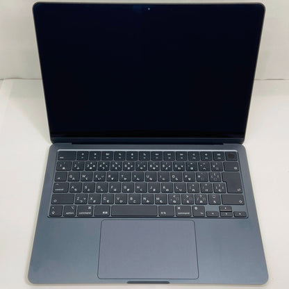 バッテリー最大容量100% Apple MacBook Air M2 2022 MLY33J/A 8GB SSD 256GB 付属品完備 C3869	80サイズ発送