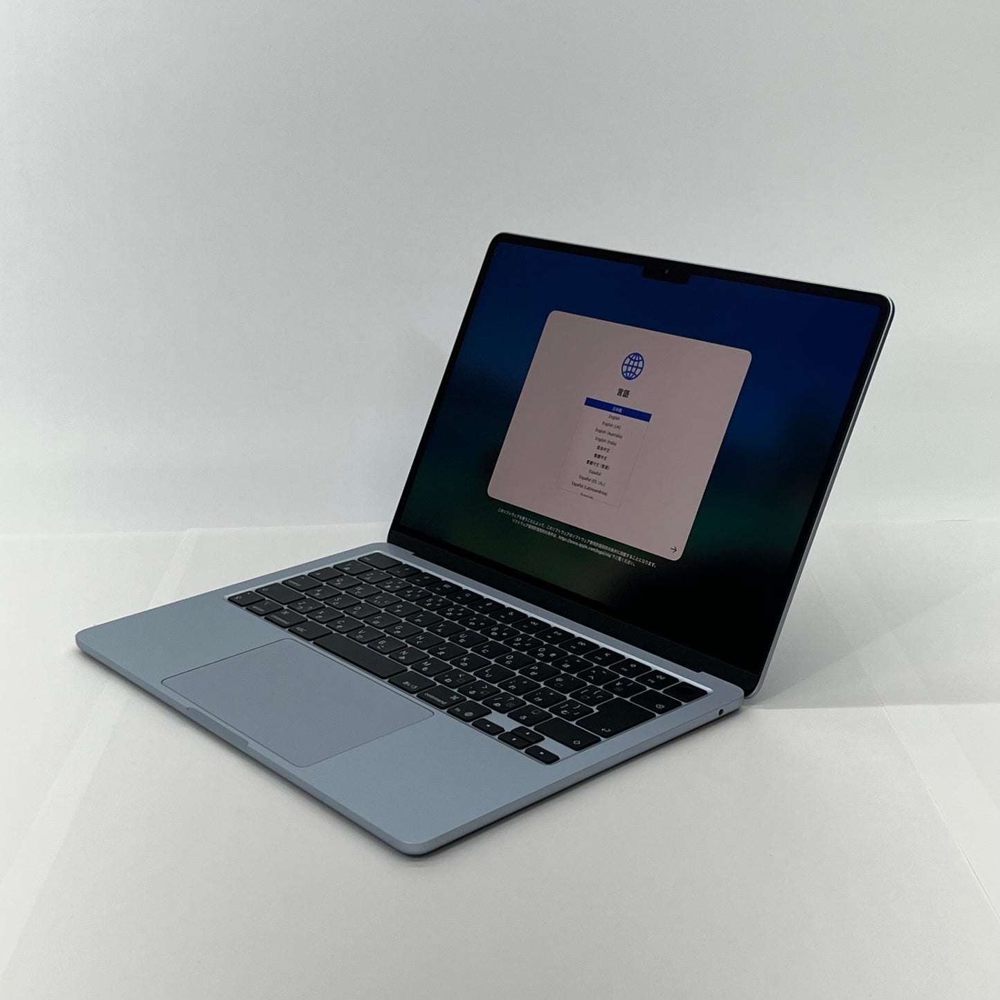 美品 新品同様 MacBook Air 13.6インチ M4チップ 16GB 512GB Liquid Retinaディスプレイ MC6U4J/A [スカイブルー] 充放電回数4回 バッテリー最大容量100%【C5446-80】限定保証有効期限：2026年4月9日