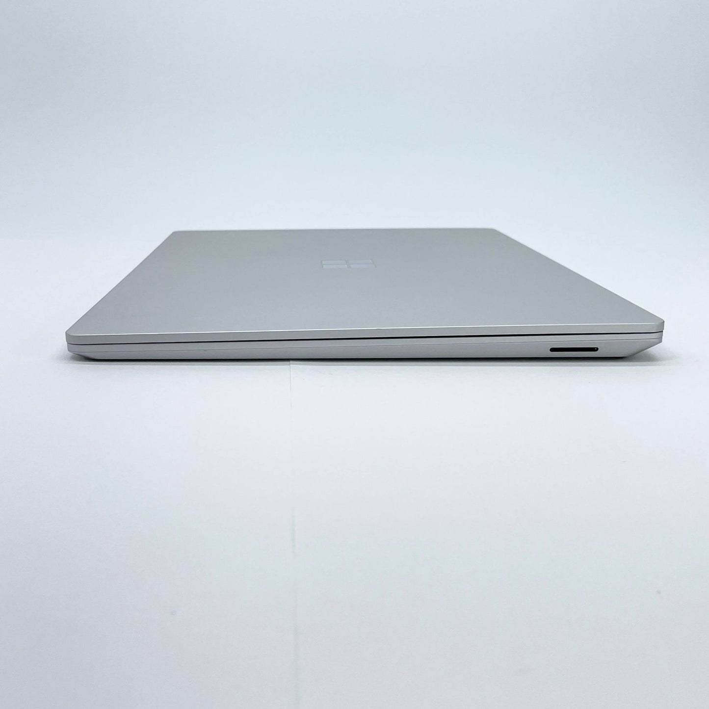 Surface Laptop 3 15インチ VGZ-00018 [プラチナ] Ryzen 5 Microsoft Surface Edition 8GB 256GB Windows11Home バッテリー最大容量85% 【C7753-80】